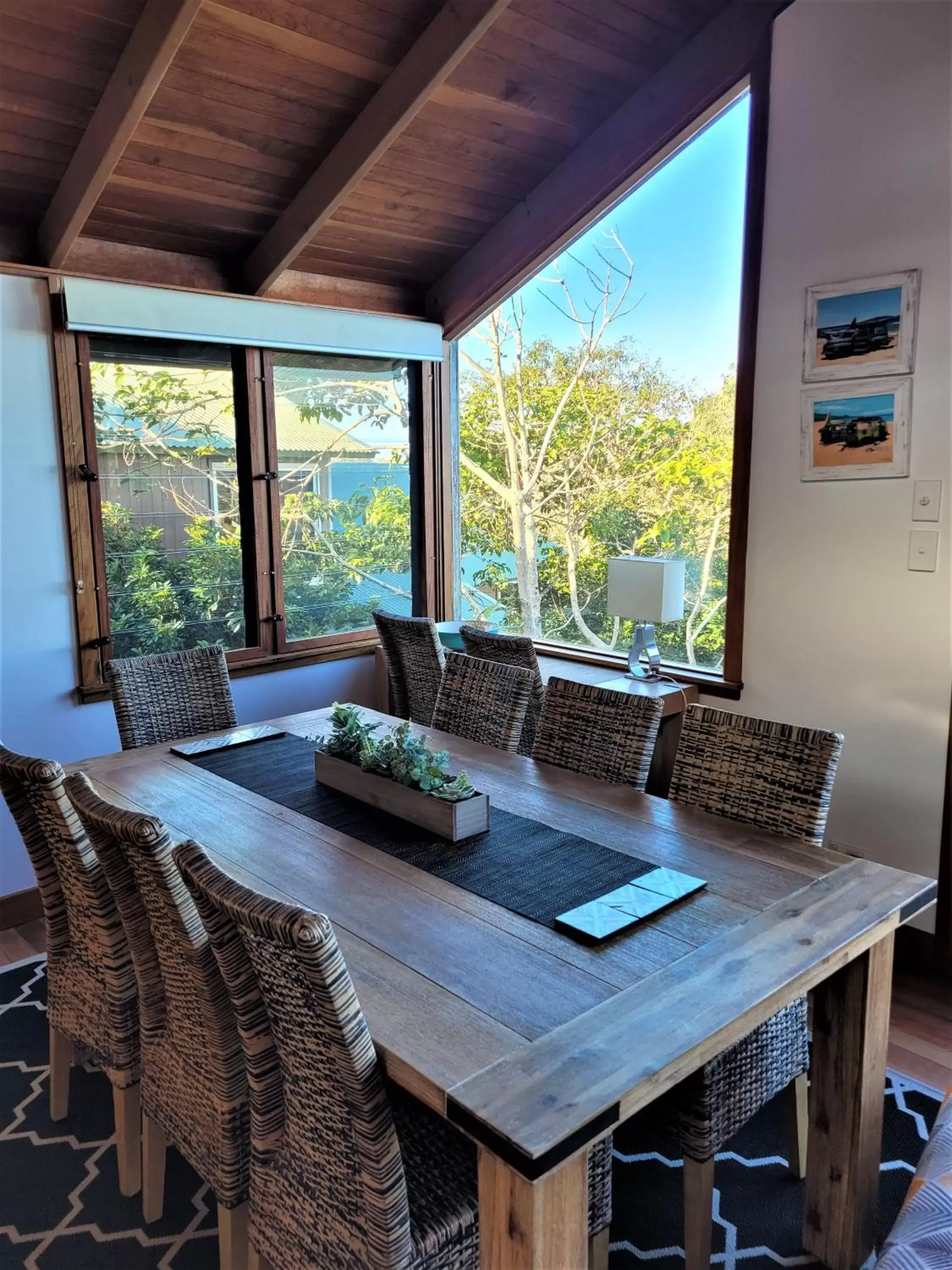 Dining area in The Oasis Apartments and Treetop Houses