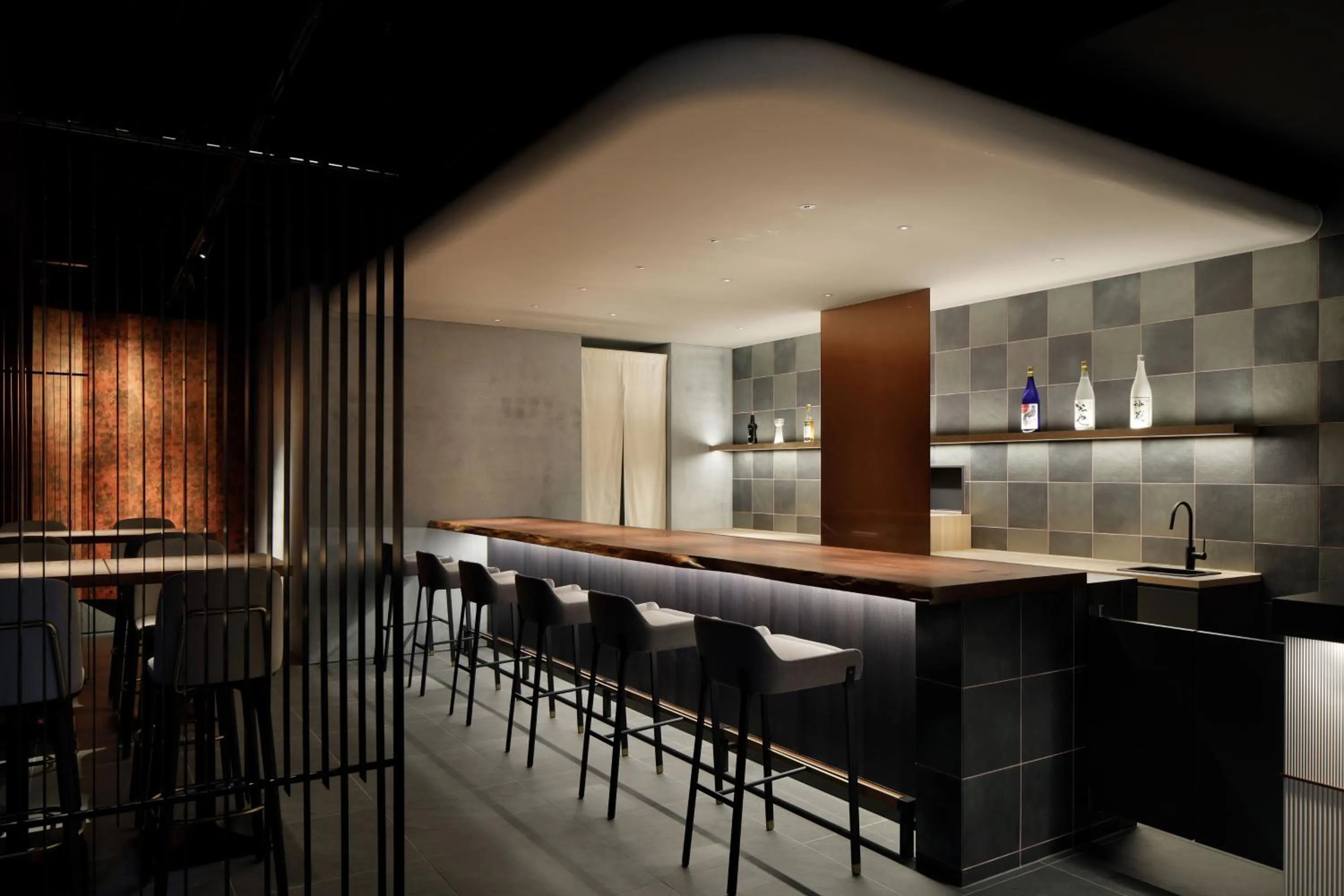 Lounge or bar in The Chapter Kyoto, a Tribute Portfolio Hotel