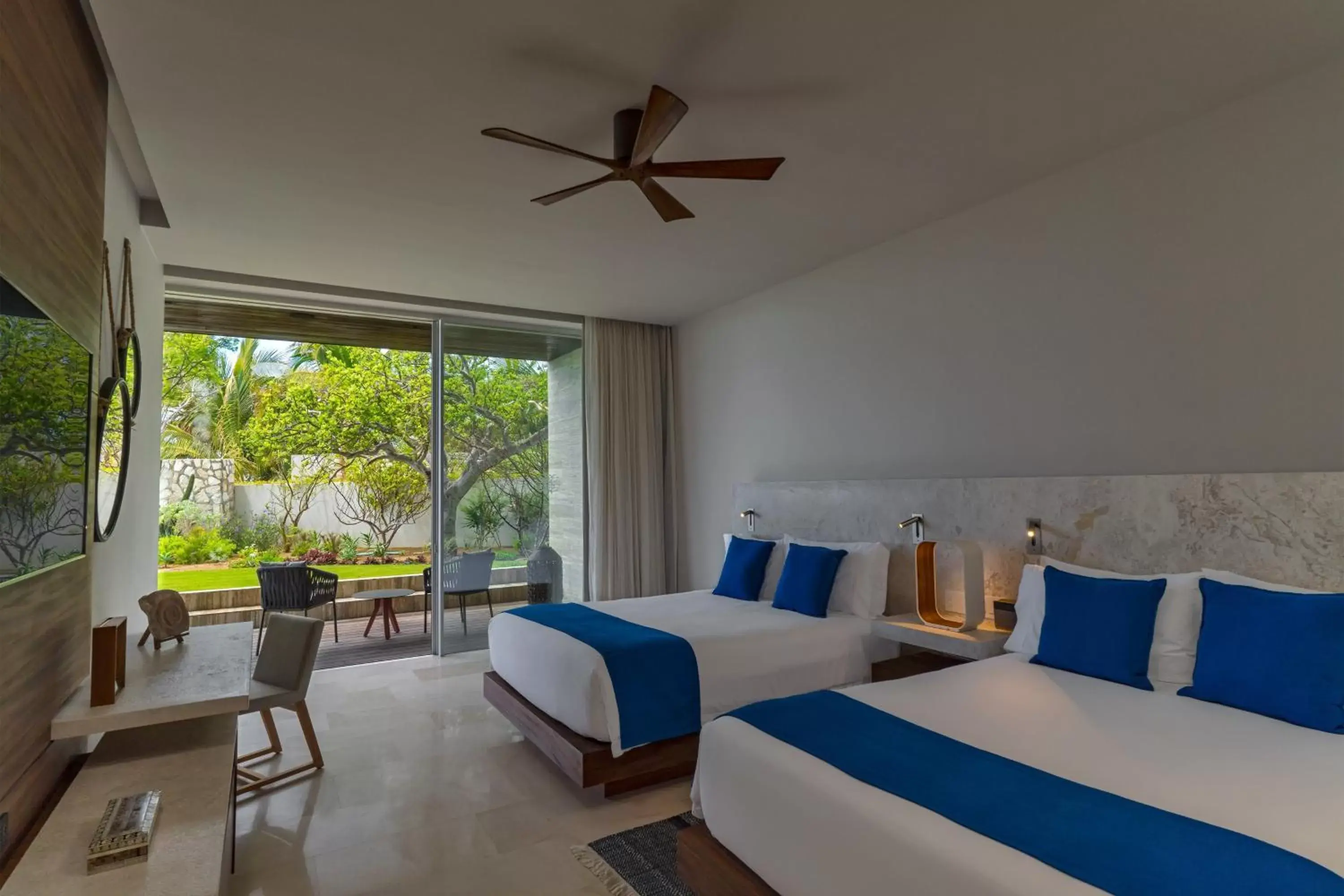 Bedroom, Bed in Solaz, a Luxury Collection Resort, Los Cabos