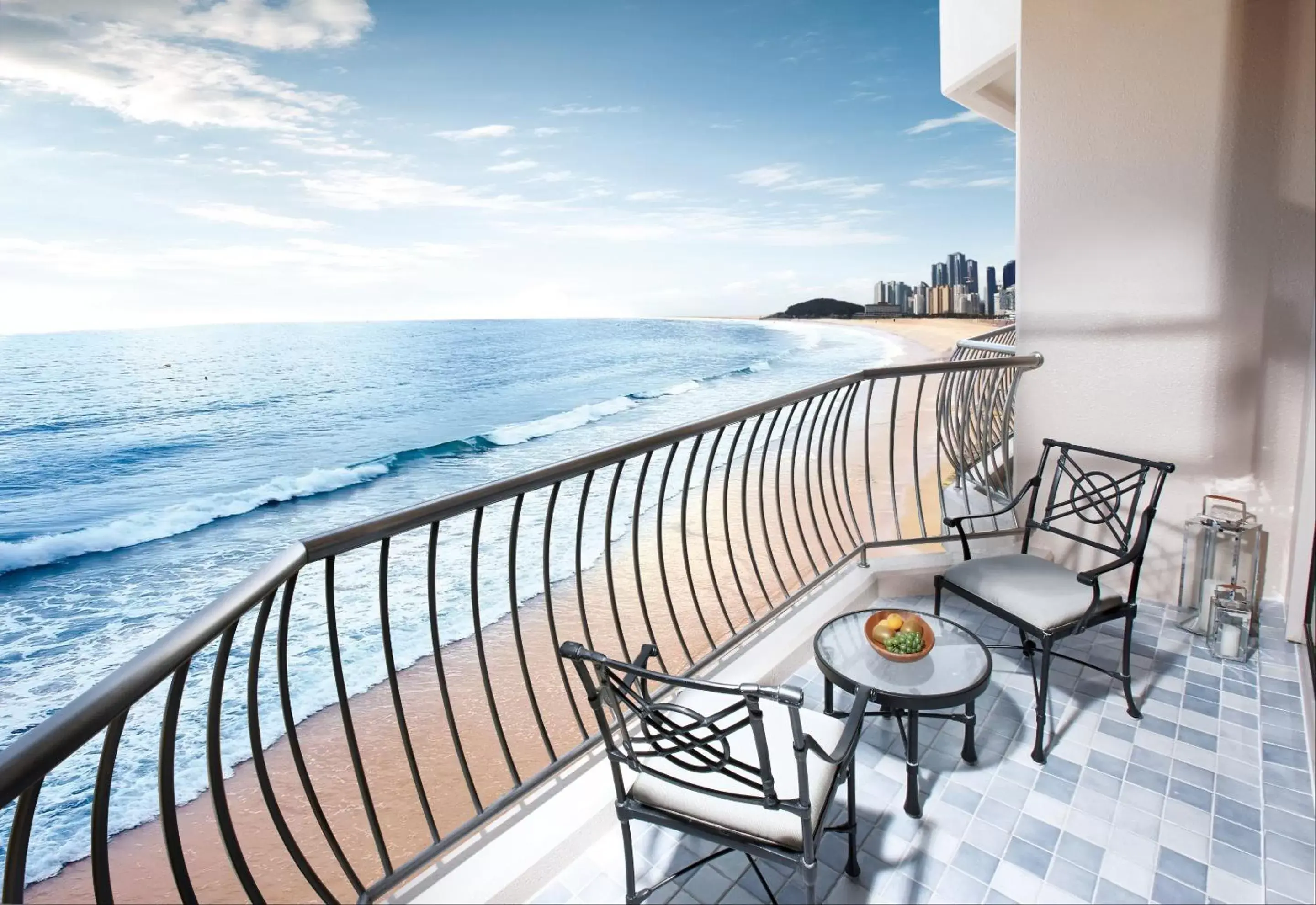 Beach, Balcony/Terrace in Paradise Hotel Busan