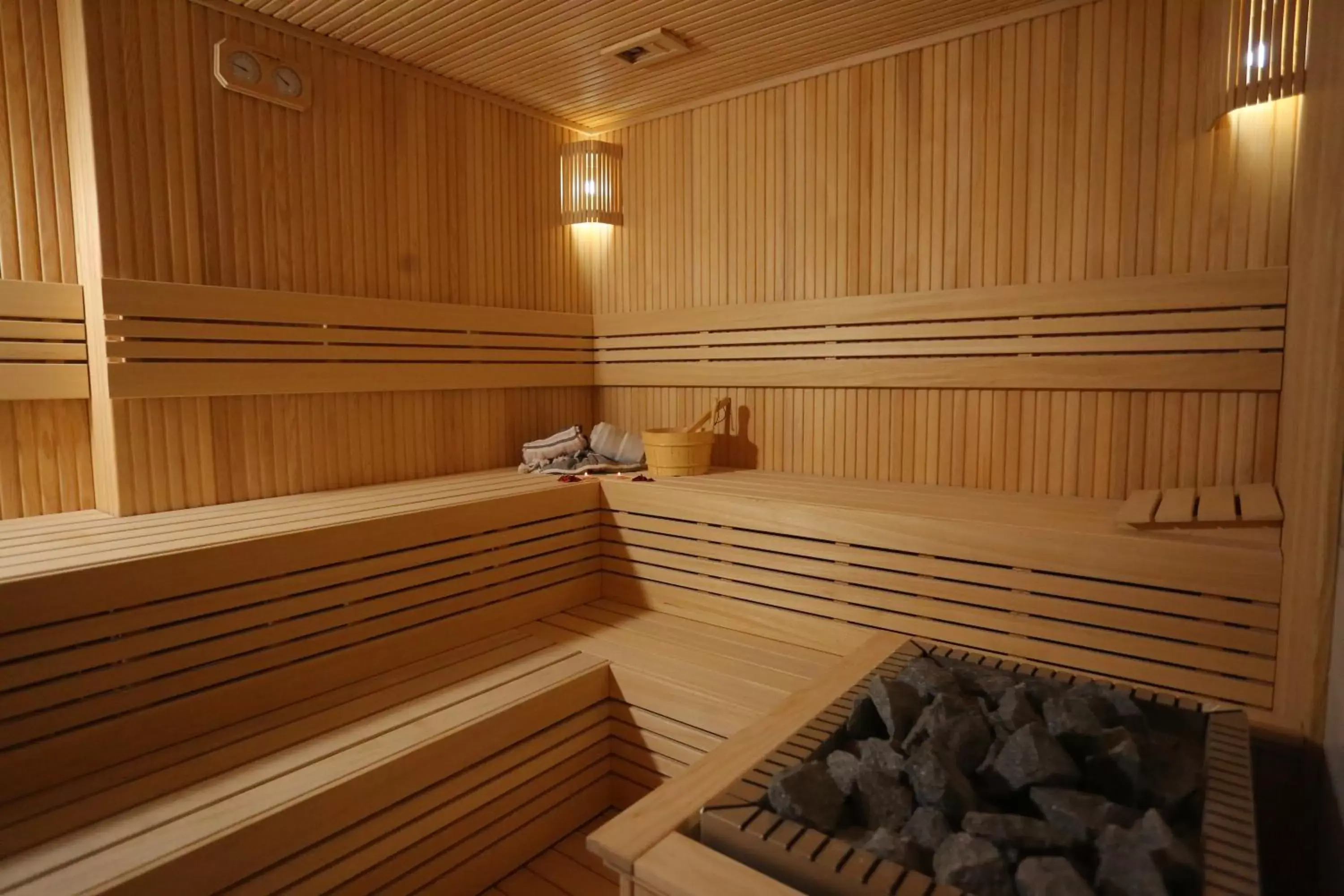 Sauna in FOUR SEVEN HOTEL