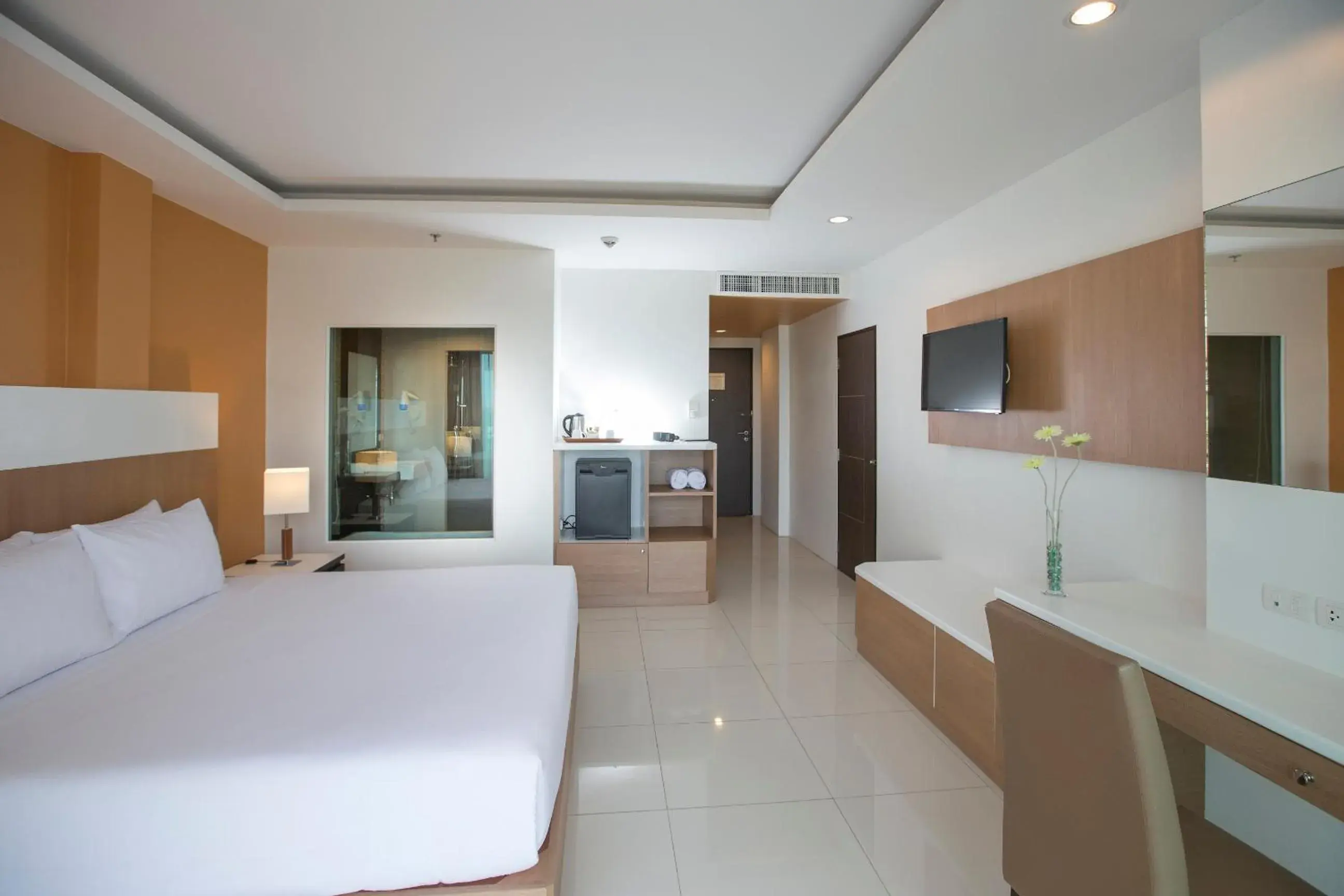 Photo of the whole room, Bed in Chanalai Hillside Resort, Karon Beach Photo of the whole room, Bed in Chanalai Hillside Resort, Karon Beach