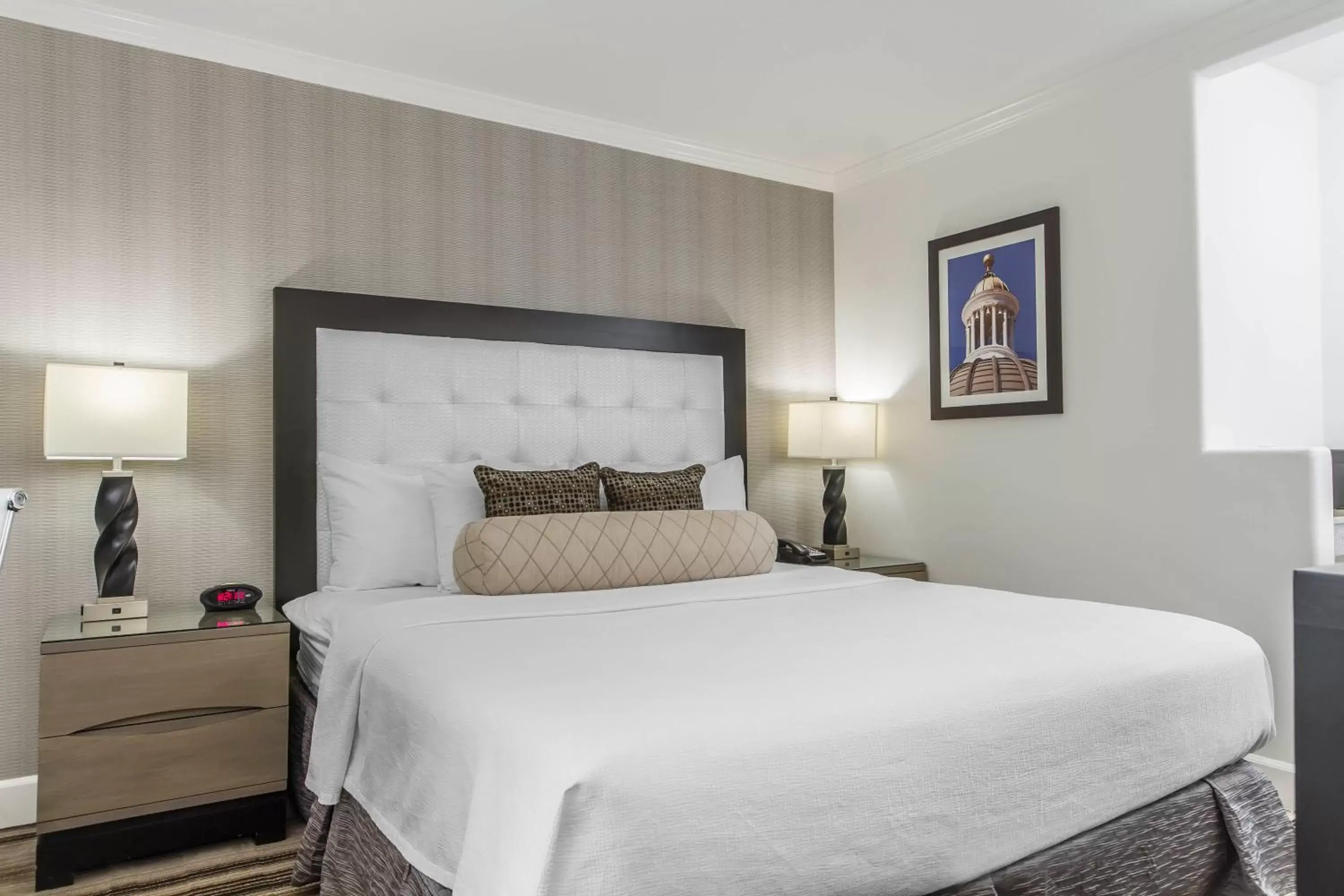 King Room in Inn Off Capitol Park, Ascend Hotel Collection