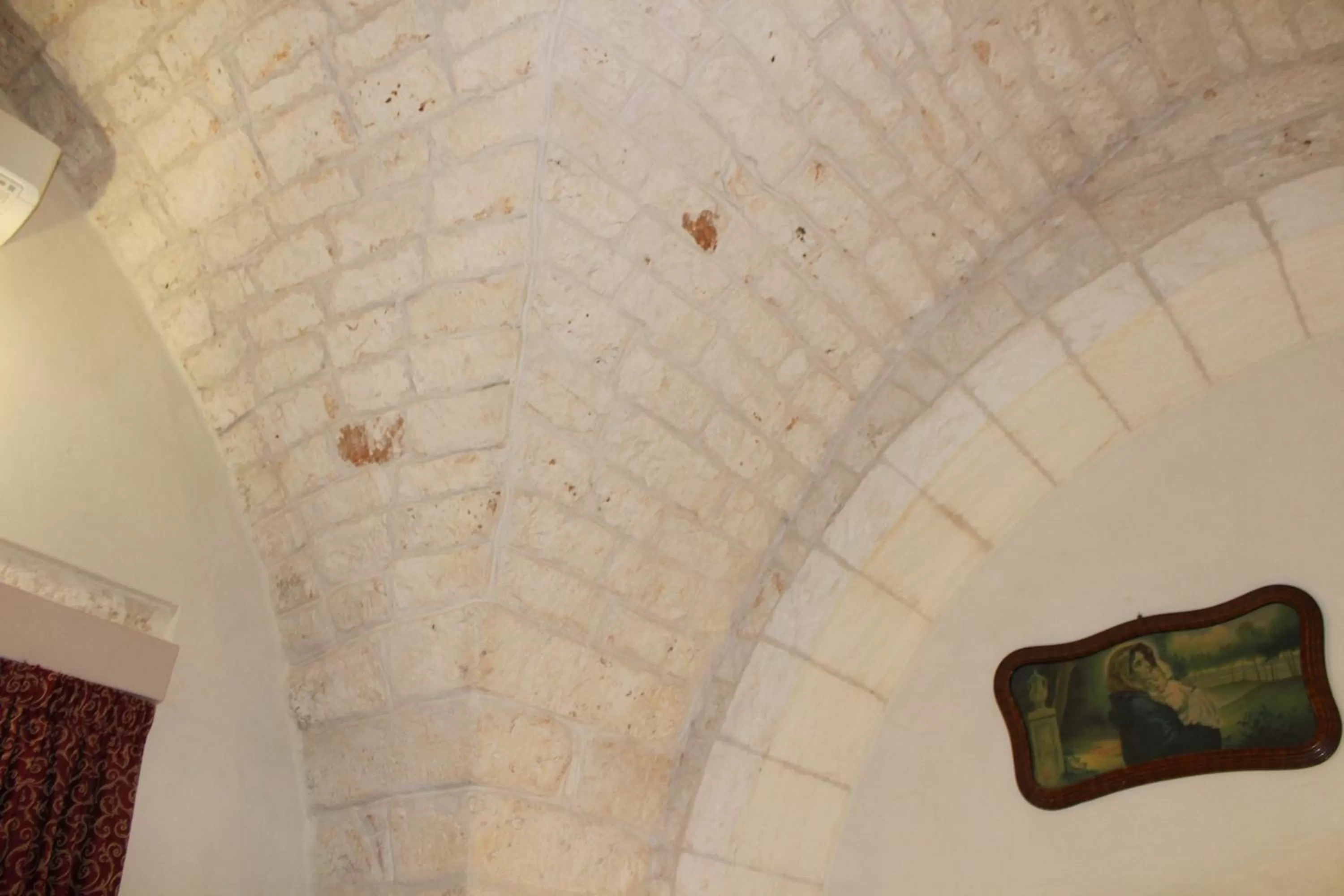 Decorative detail in Masseria Tolla