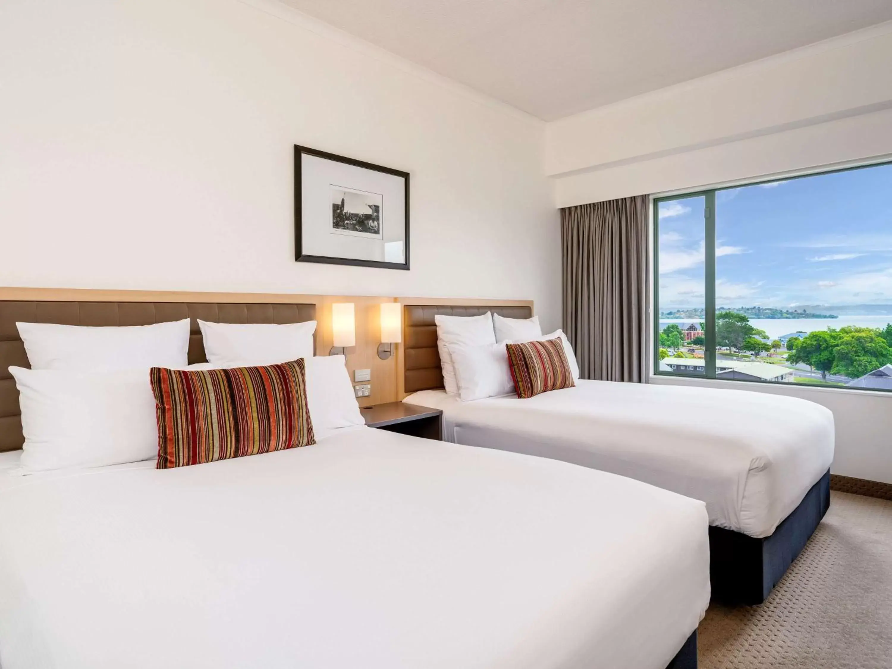 Photo of the whole room, Bed in Novotel Rotorua Lakeside