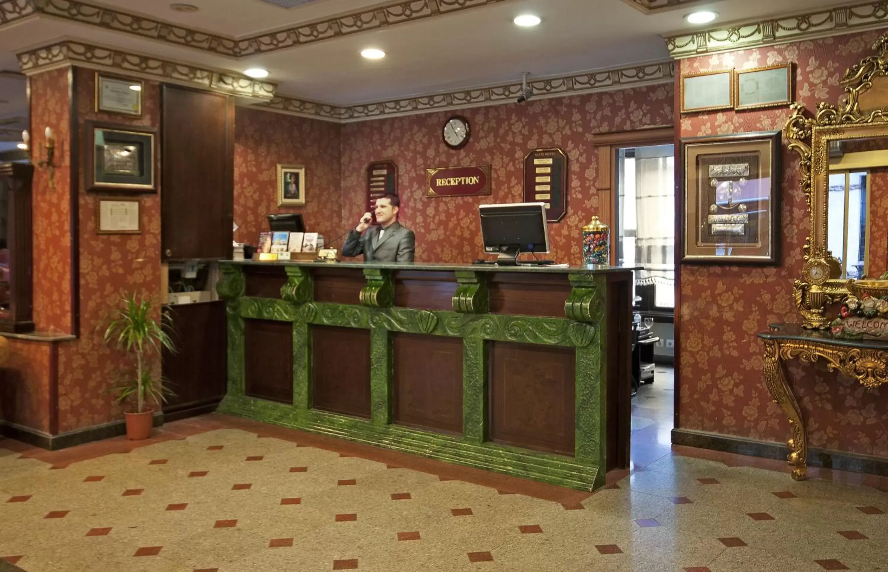 Lobby or reception, Lobby/Reception in Hotel Sapphire