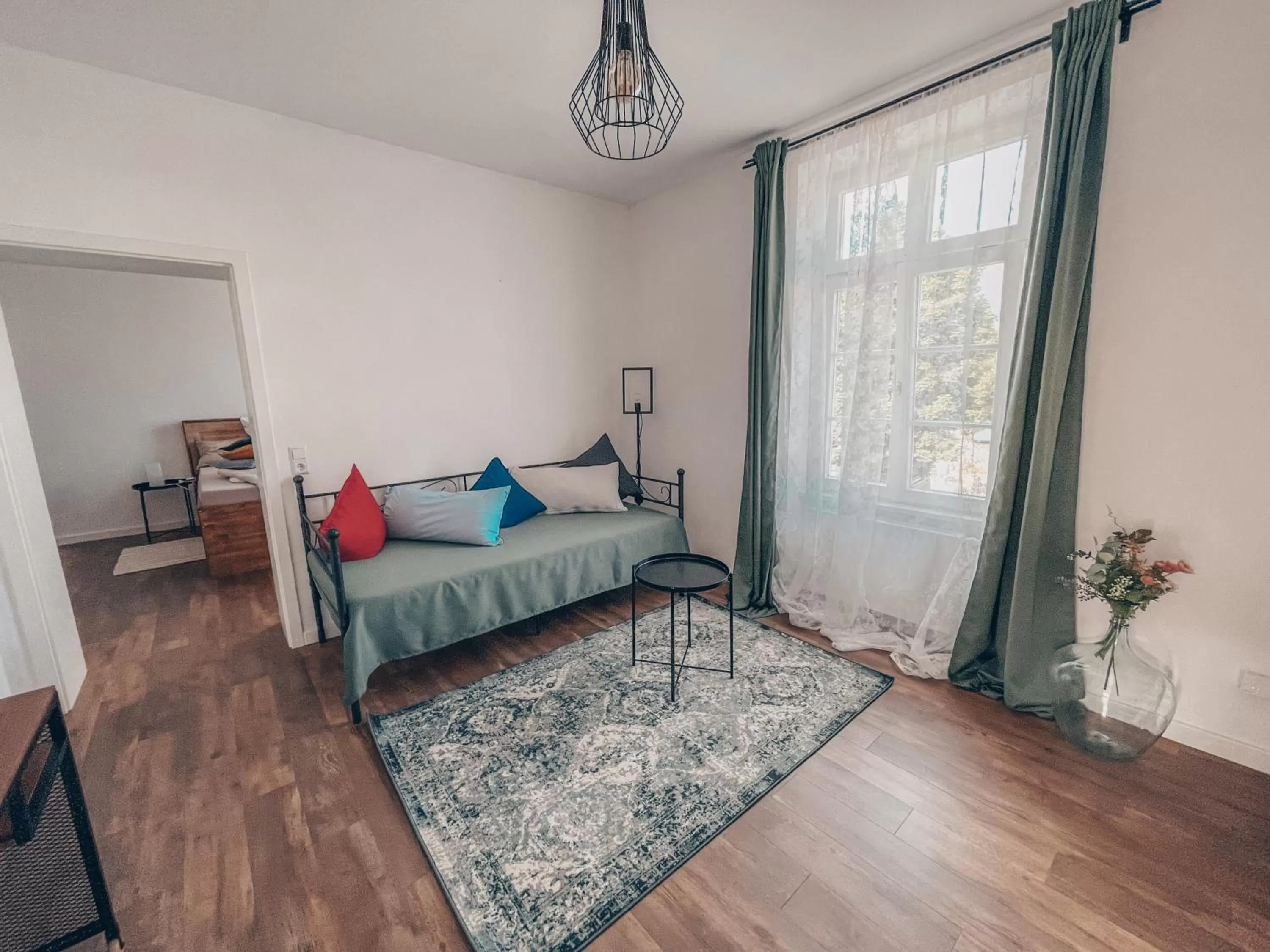 Living room, Bed in Boardinghouse alte Spinnerei