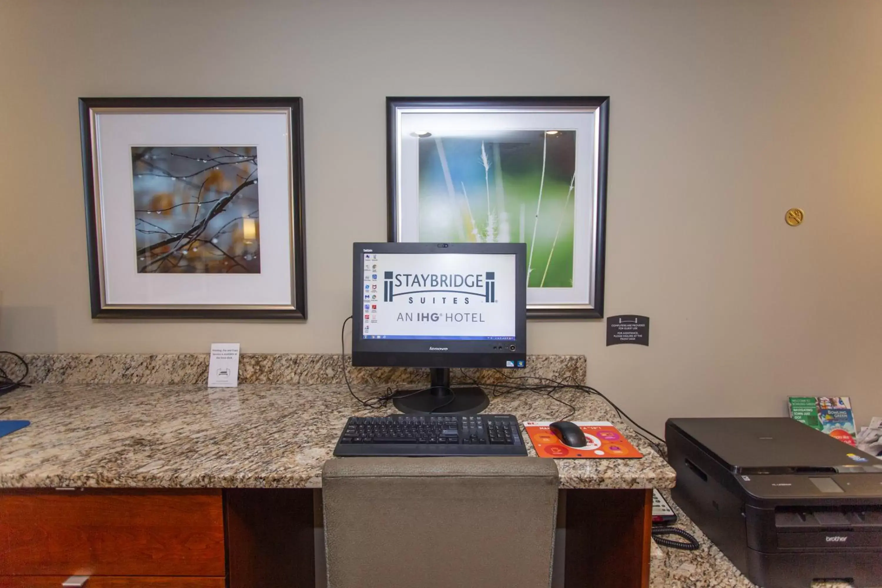 Business facilities, Business Area/Conference Room in Staybridge Suites Bowling Green, an IHG Hotel