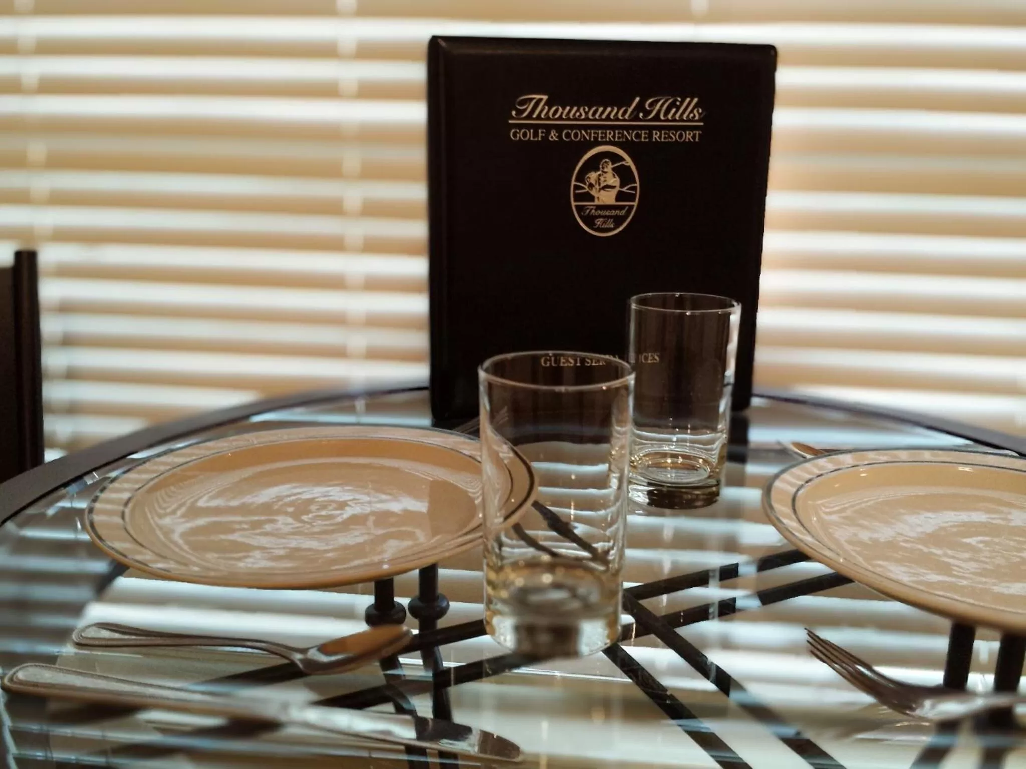 Dining area in Thousand Hills Golf Resort