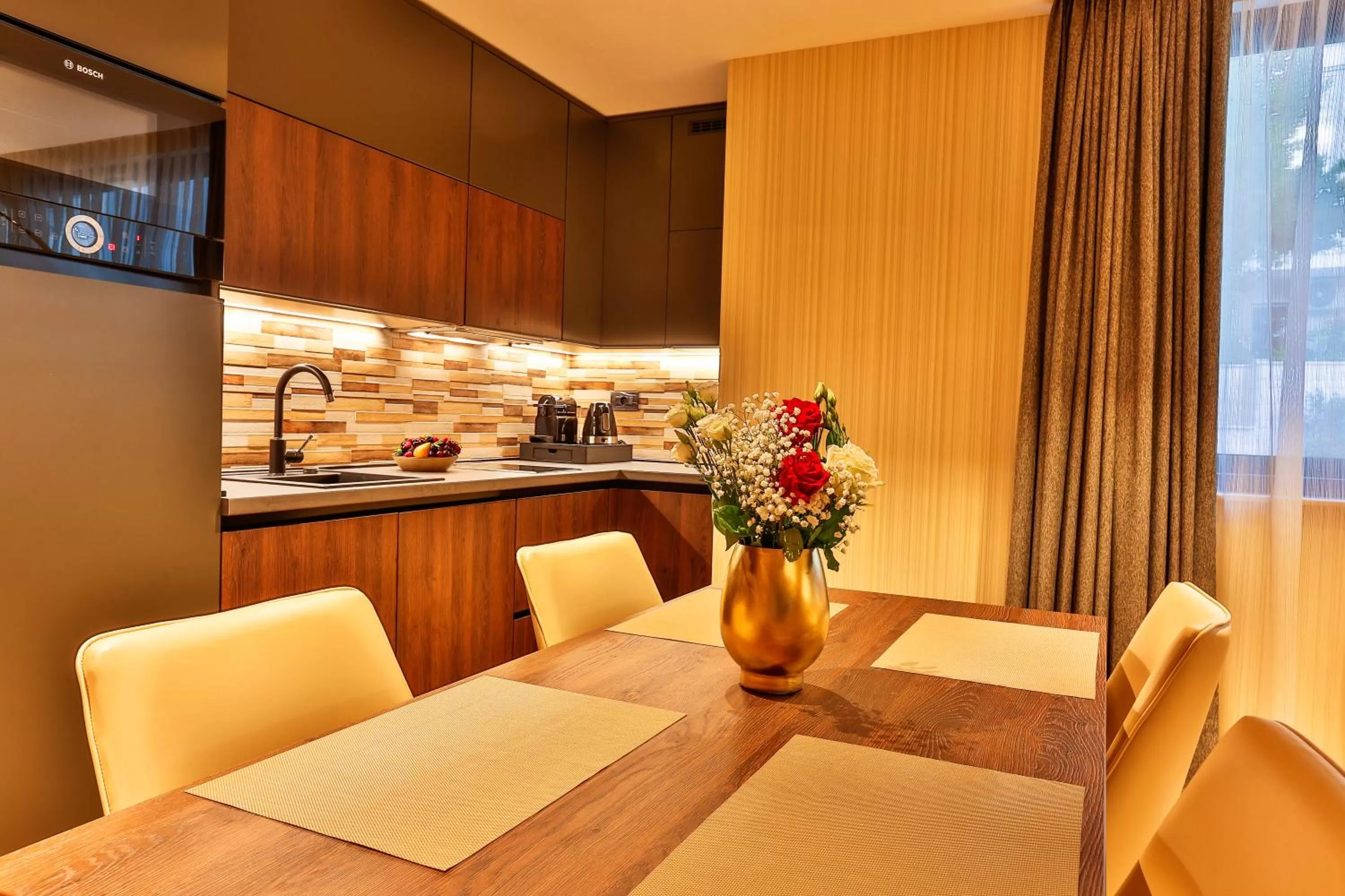 Kitchen or kitchenette in Hotel Zeta