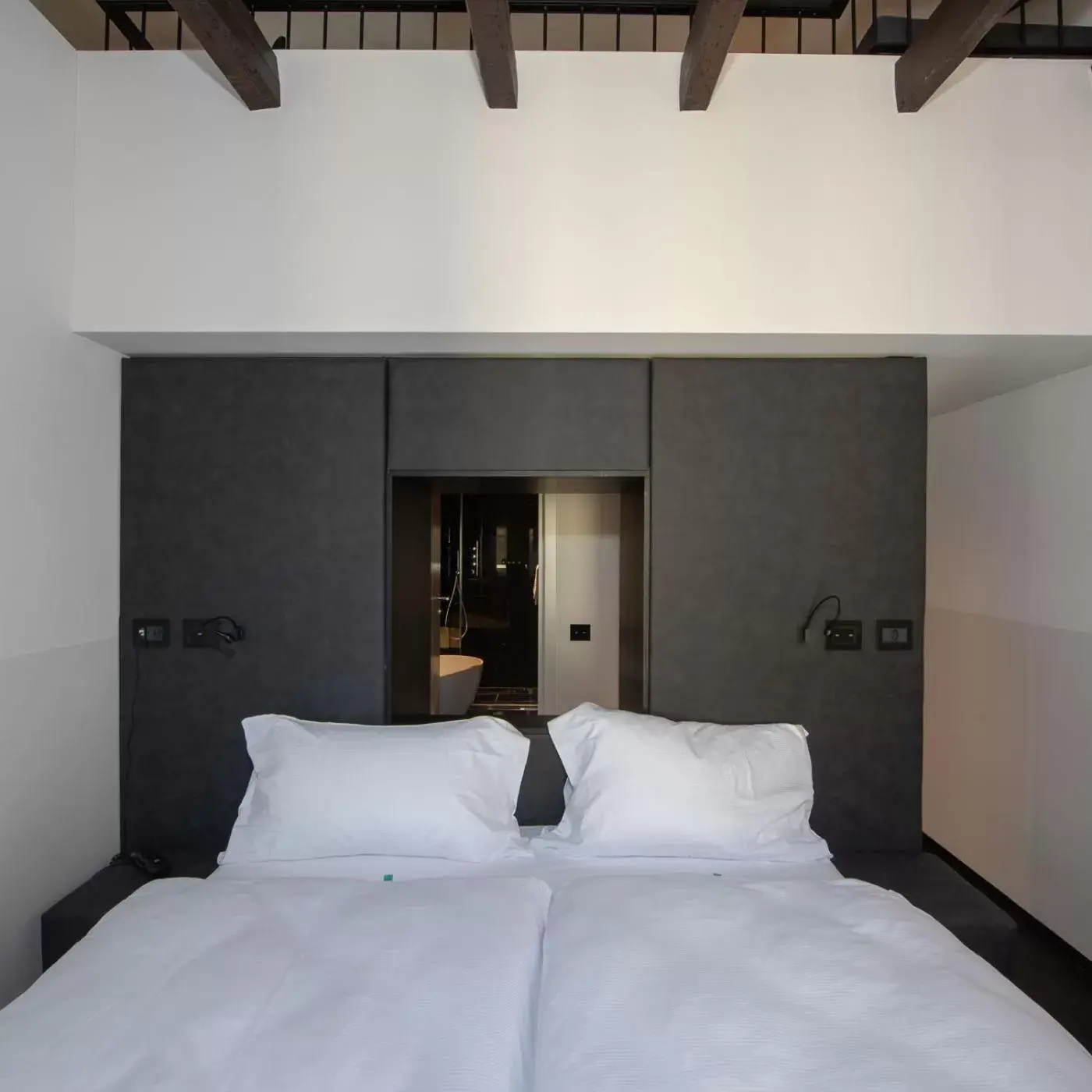 Bed in Hotel Gabbani