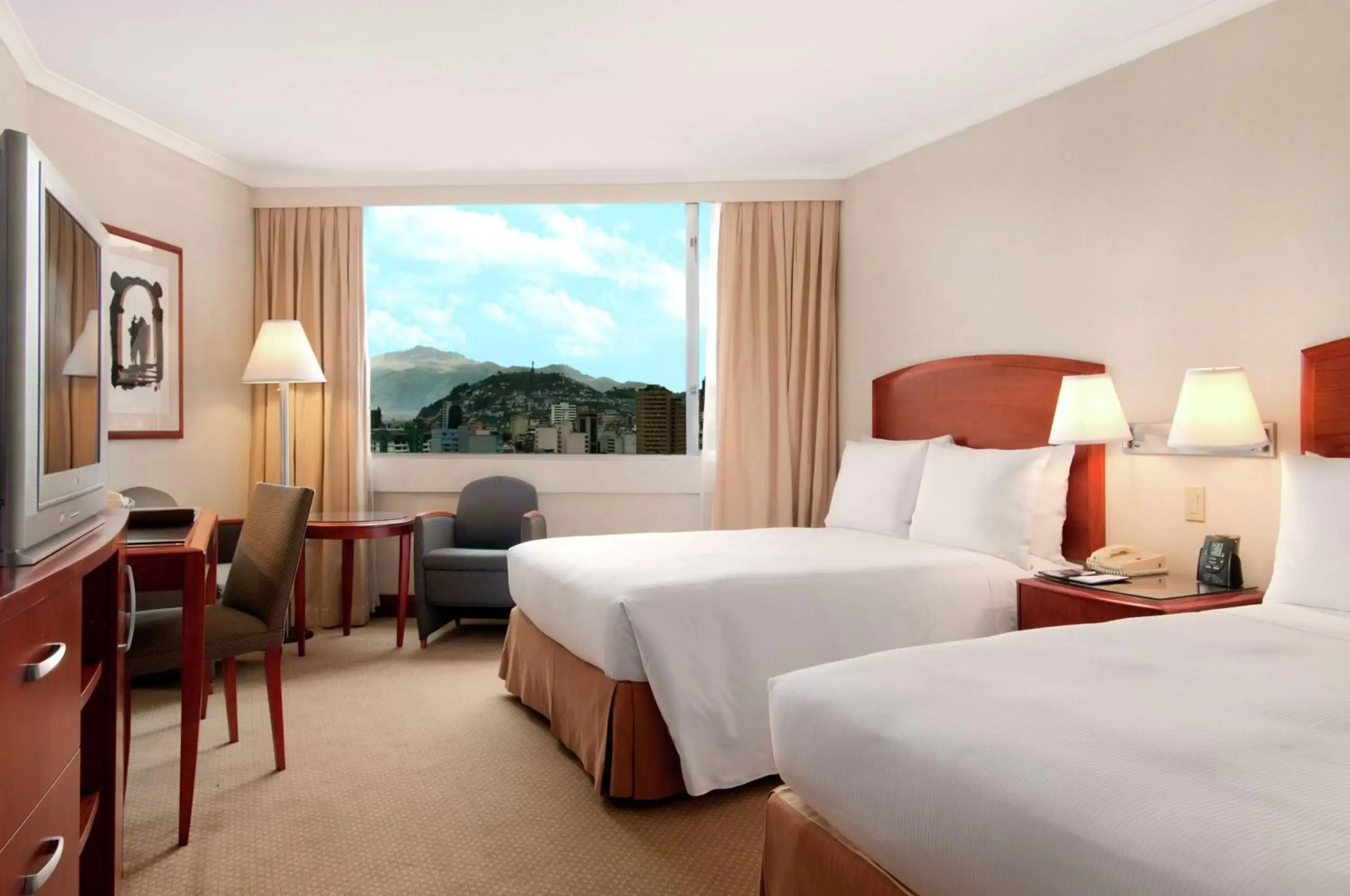 Bed, Mountain View in Hilton Colon Quito Hotel