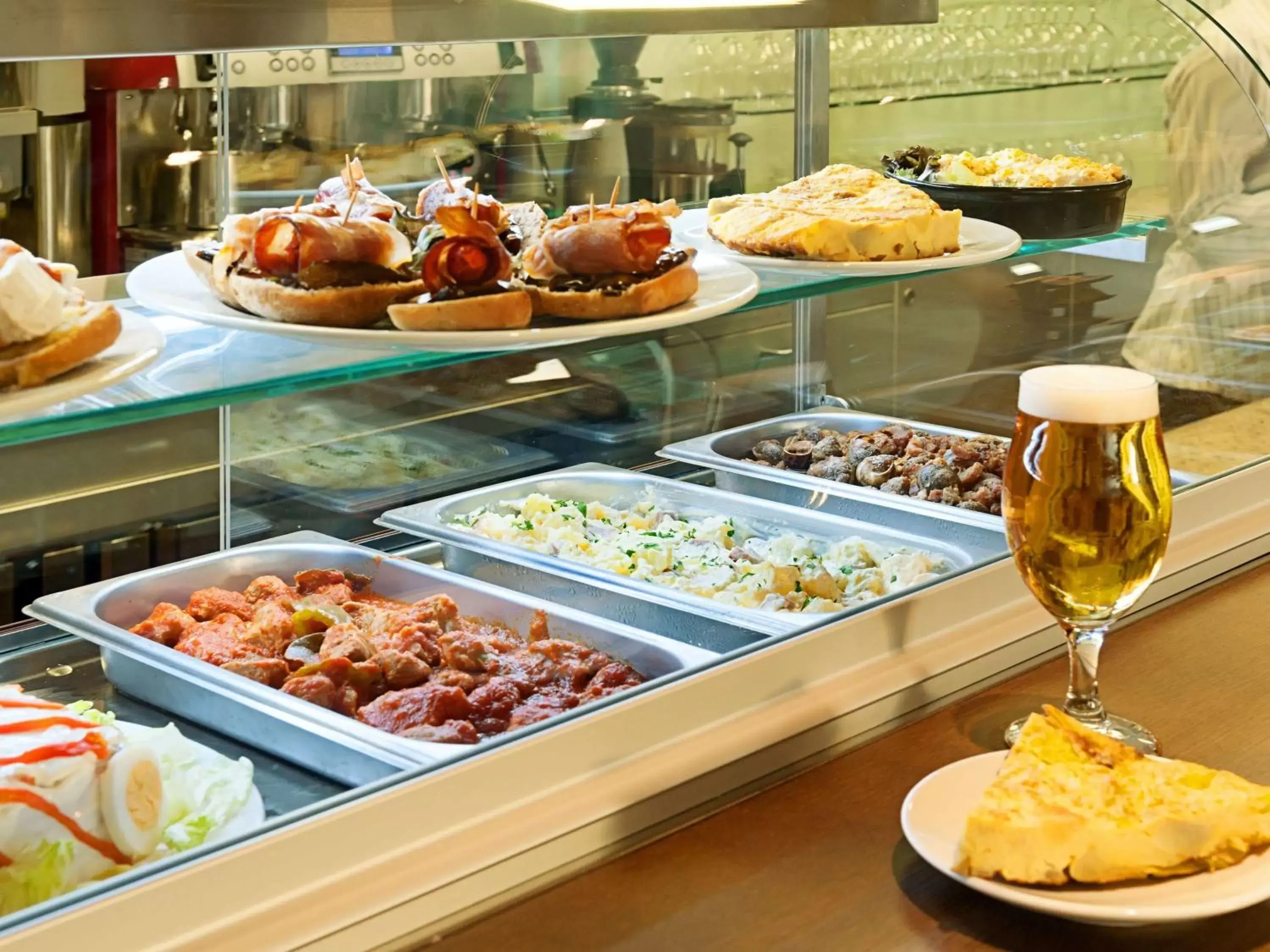 Restaurant/places to eat, Food in Ibis Budget Lleida