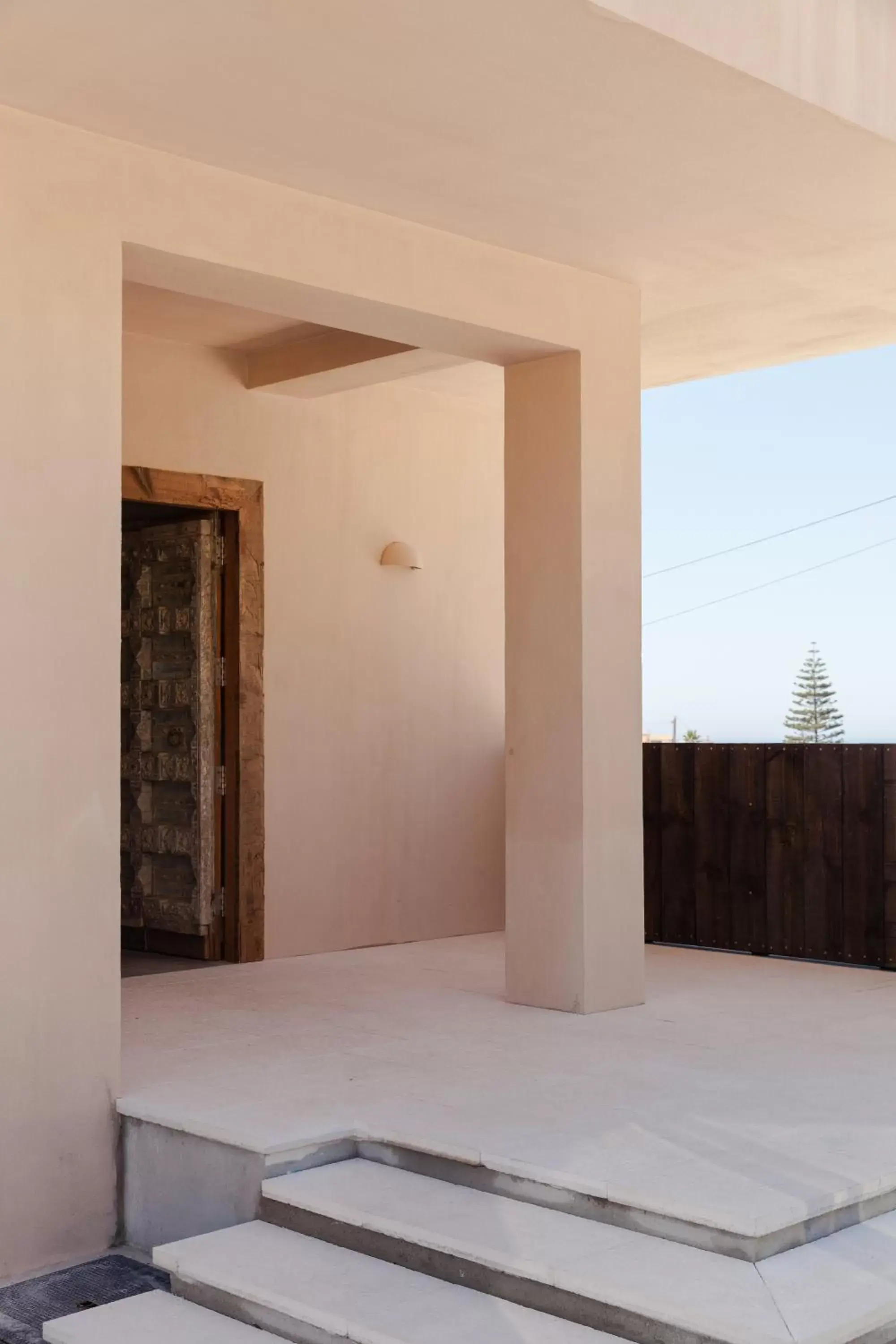 Facade/entrance, Bed in Azenhas do Mar Valley House