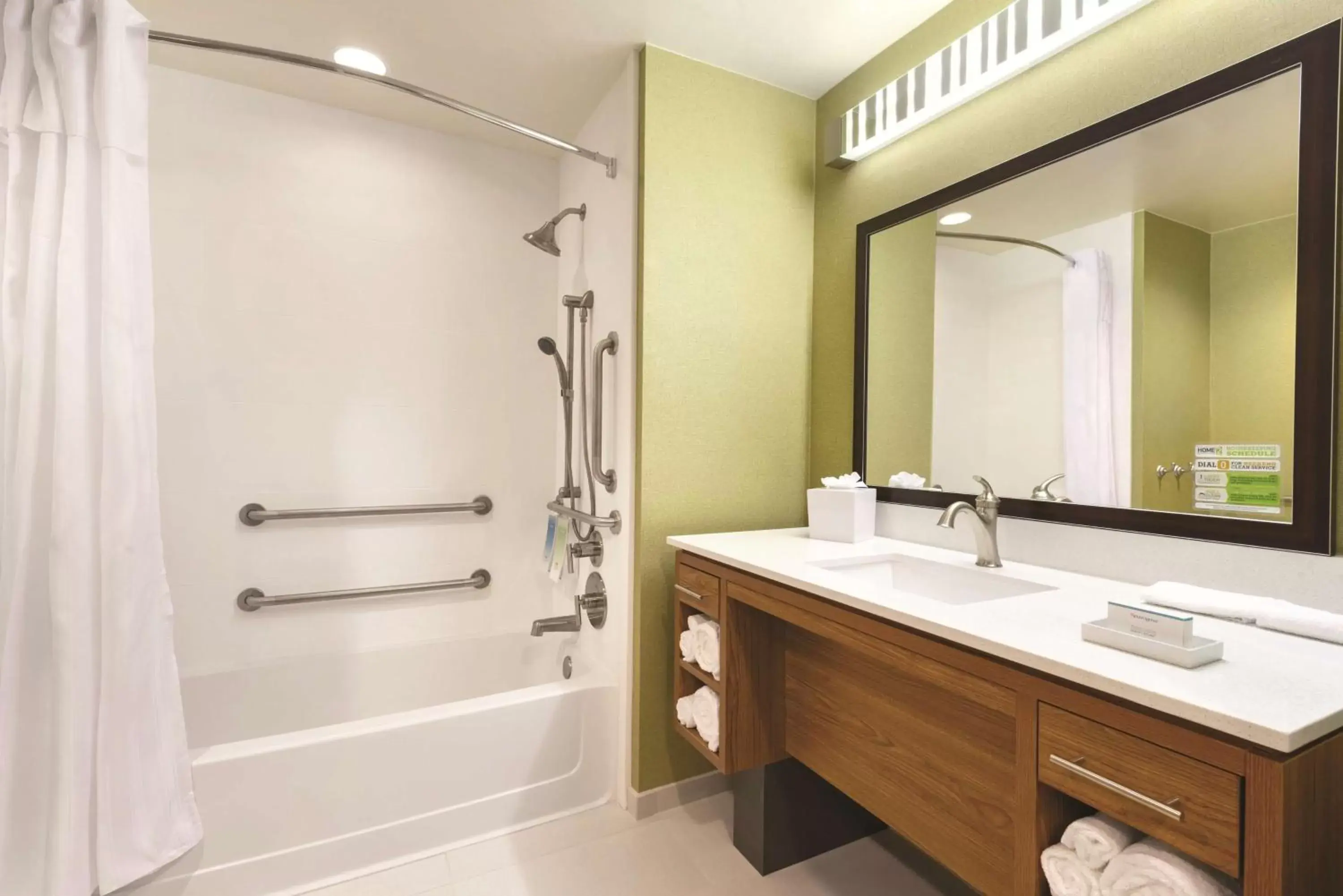 Bathroom in Home2 Suites by Hilton Parc Lafayette