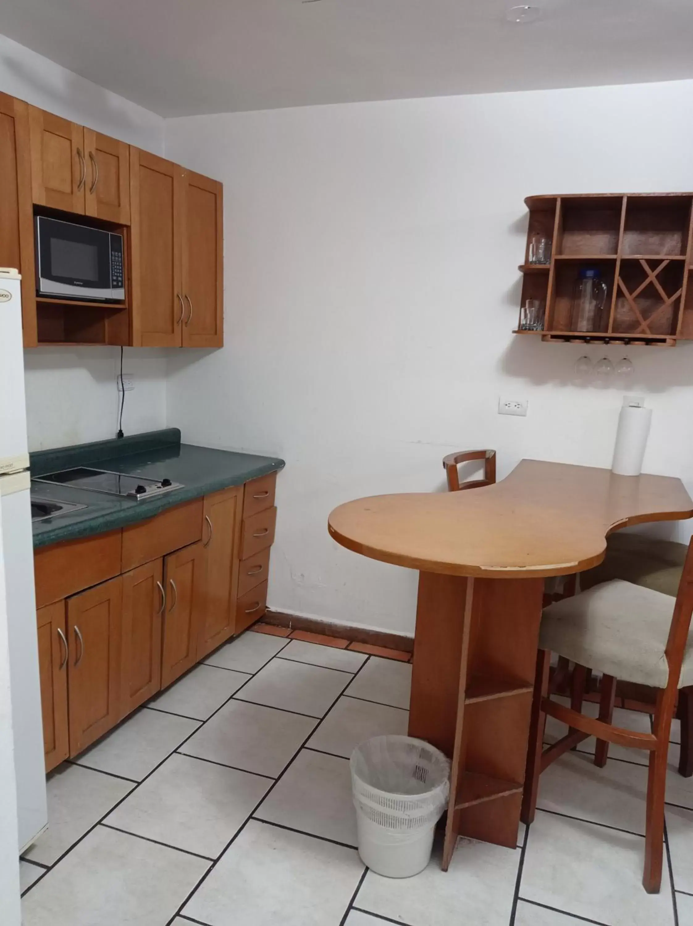 Kitchen/Kitchenette in Confort Ejecutivo Suites Lindavista