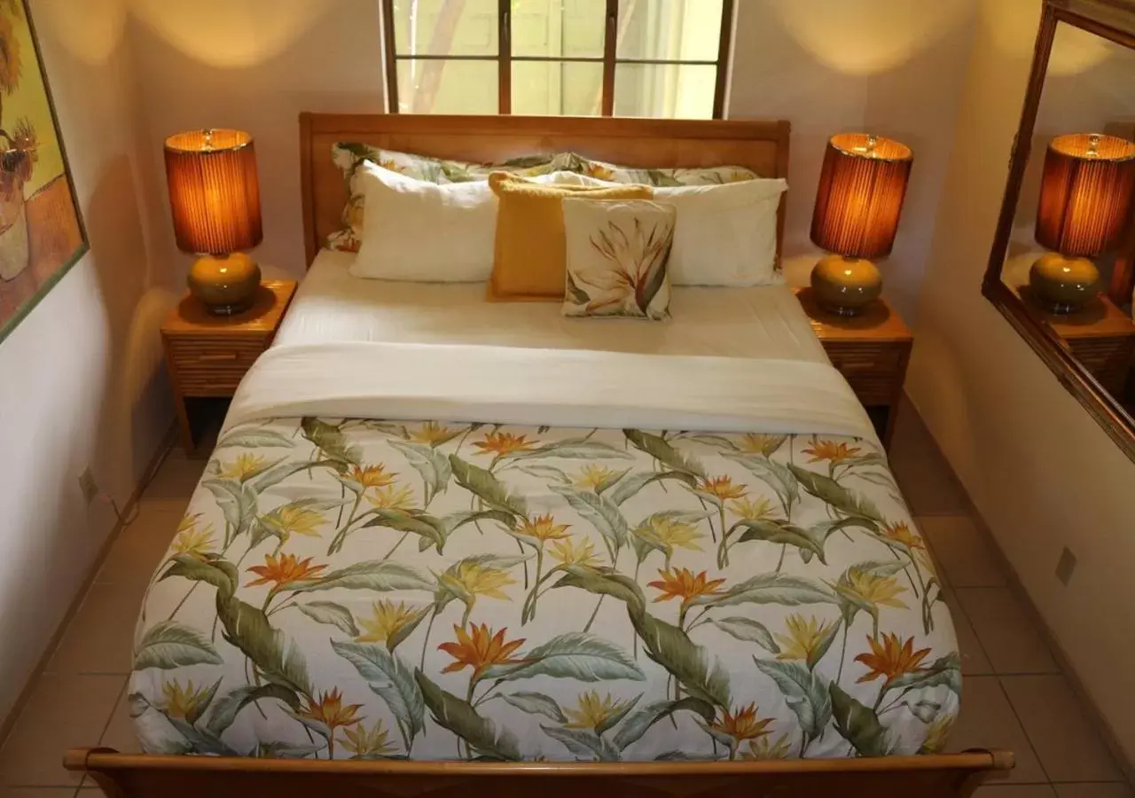 Bedroom, Bed in Vista Grande Resort - A Gay Men's Resort