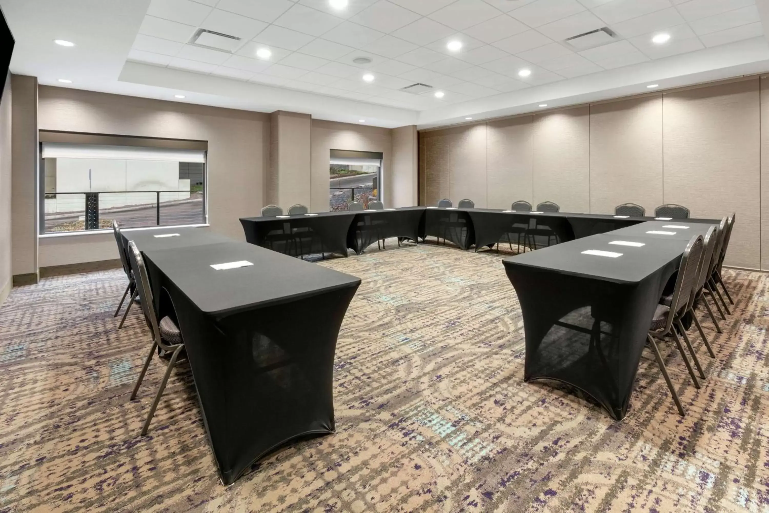 Meeting/conference room in Hampton Inn & Suites Spokane Downtown-South