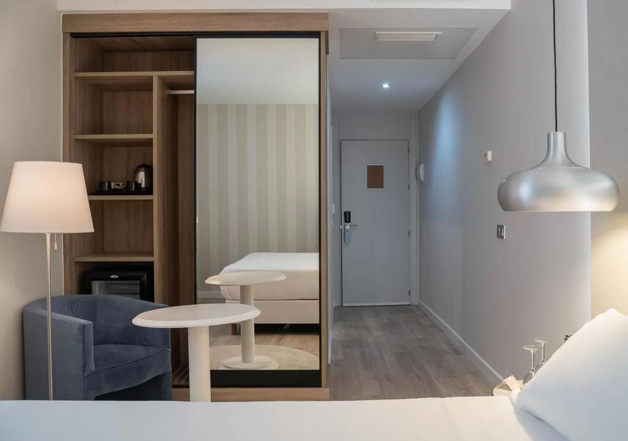 Photo of the whole room, Bed in Hotel Pasarela