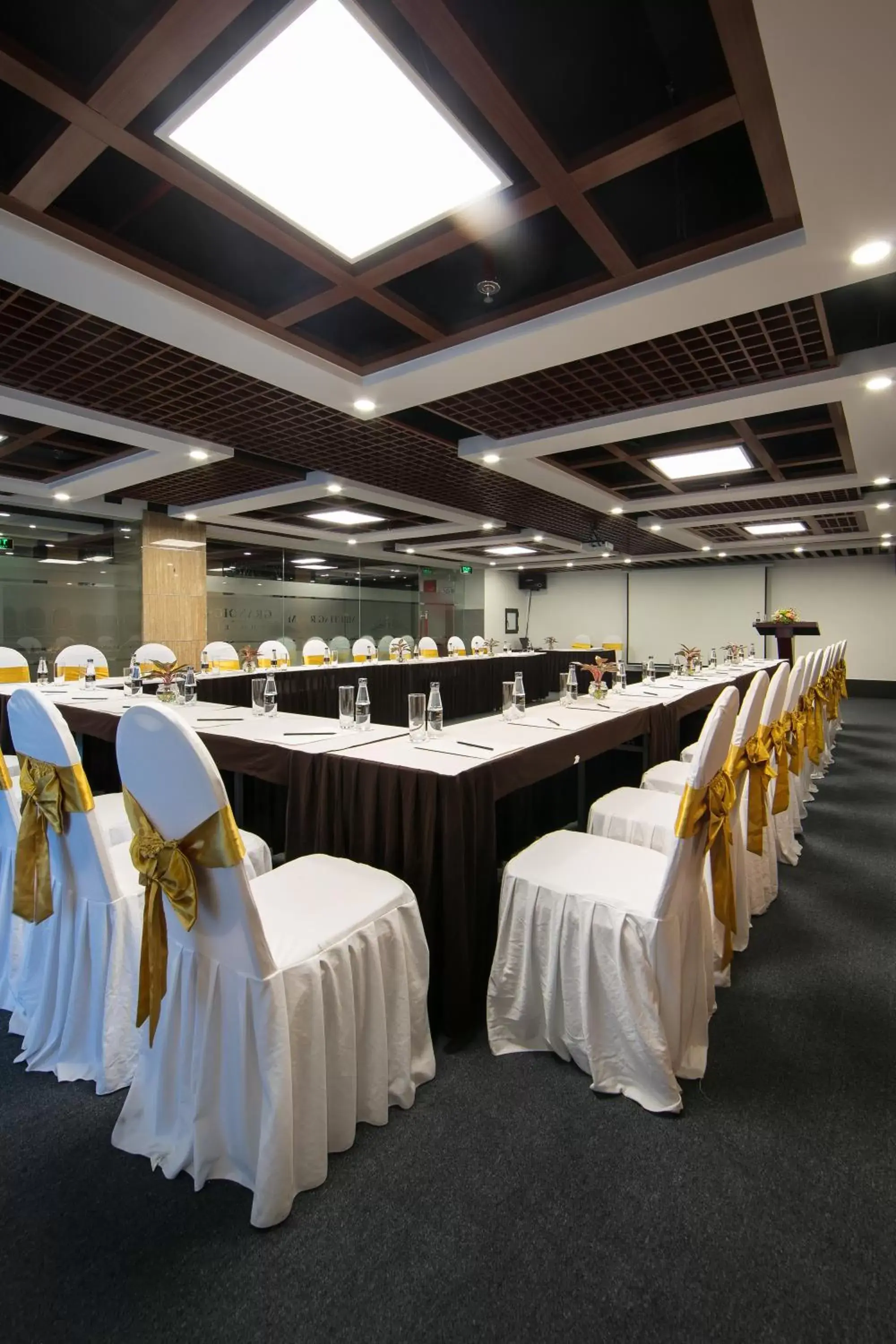 Business facilities, Banquet Facilities in Grandiose Hotel & Spa