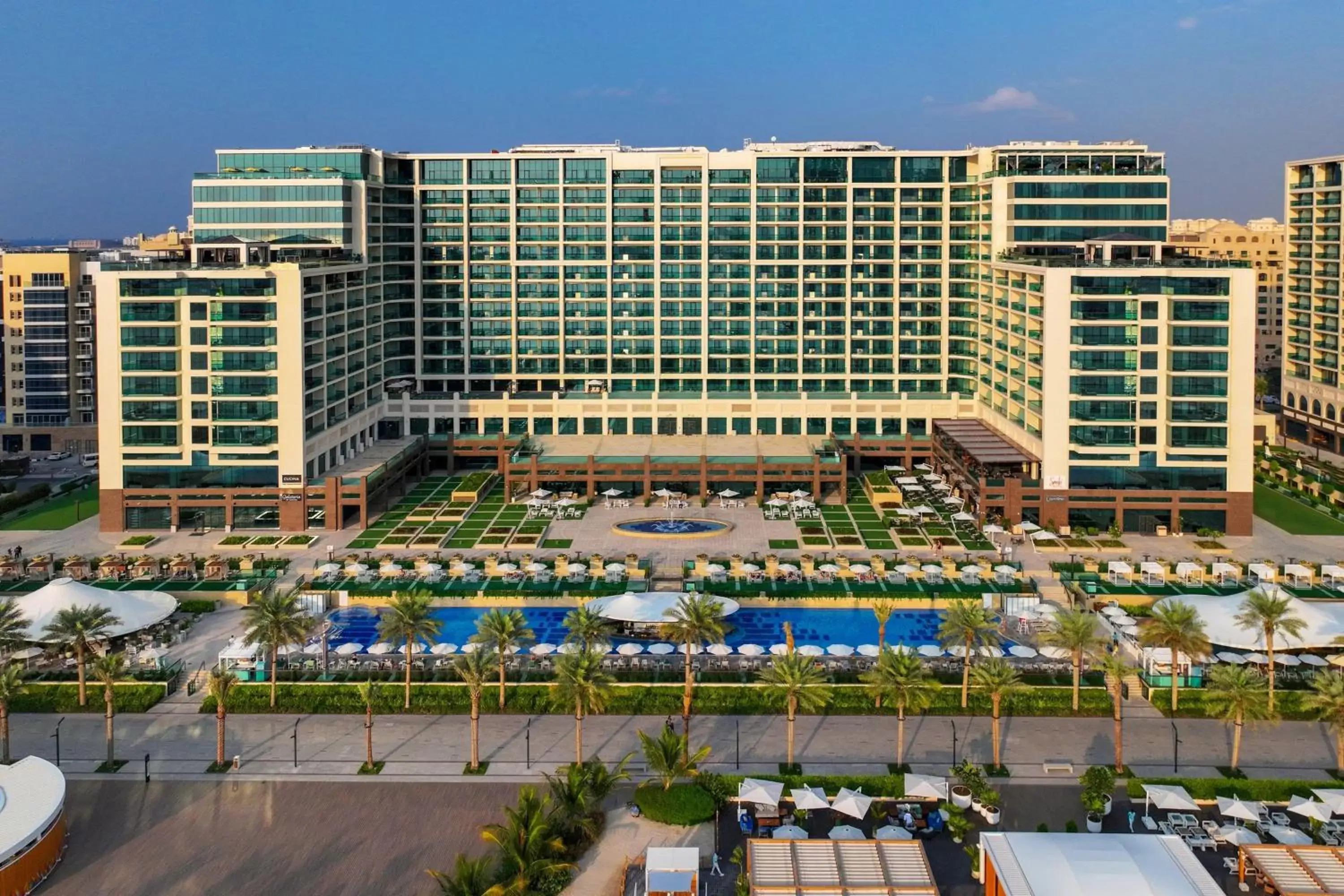 Beach, Property Building in Marriott Resort Palm Jumeirah, Dubai