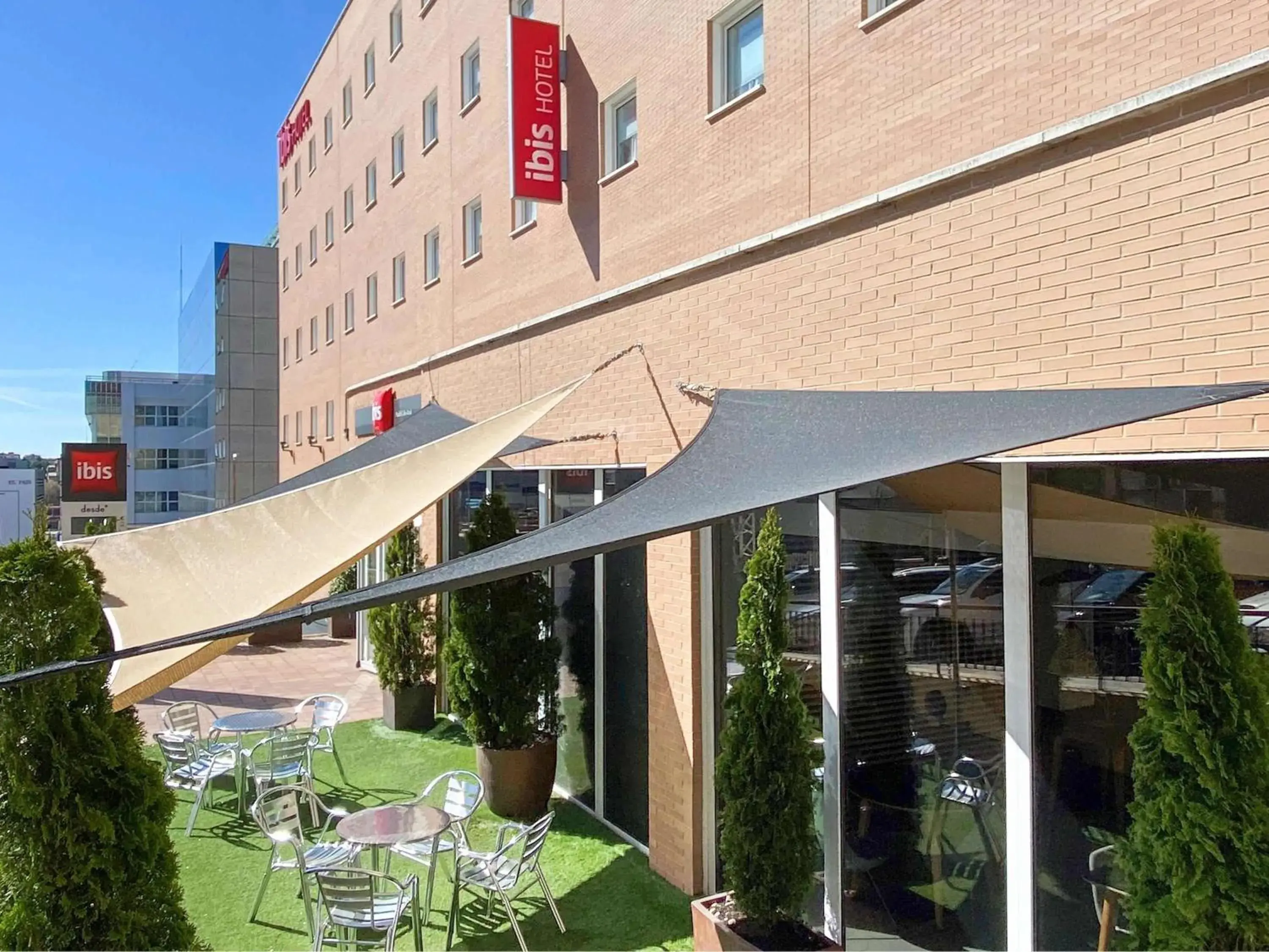 Property Building in Ibis Madrid Calle Alcala