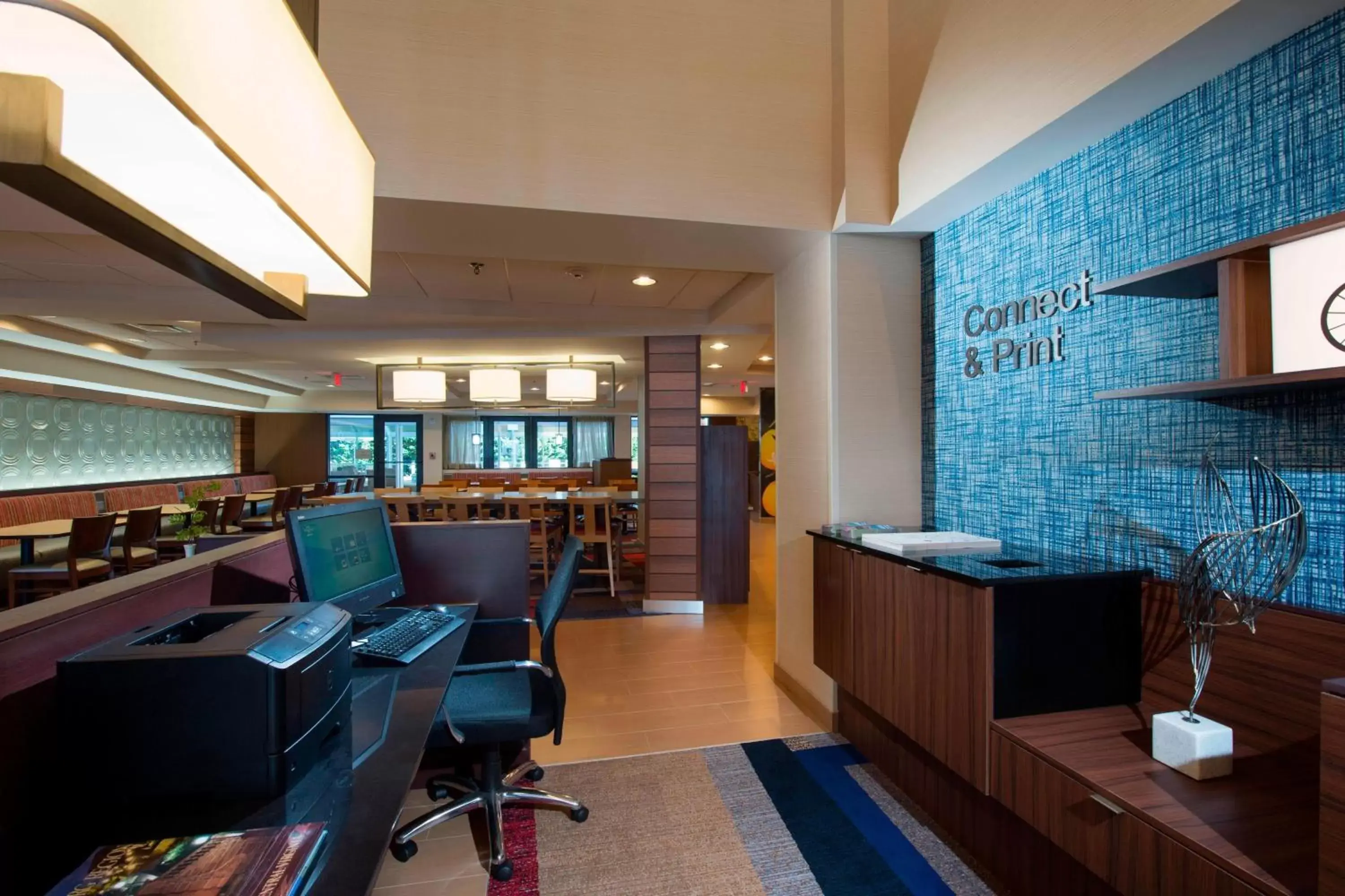 Business facilities in Fairfield Inn & Suites by Marriott Lynchburg Liberty University