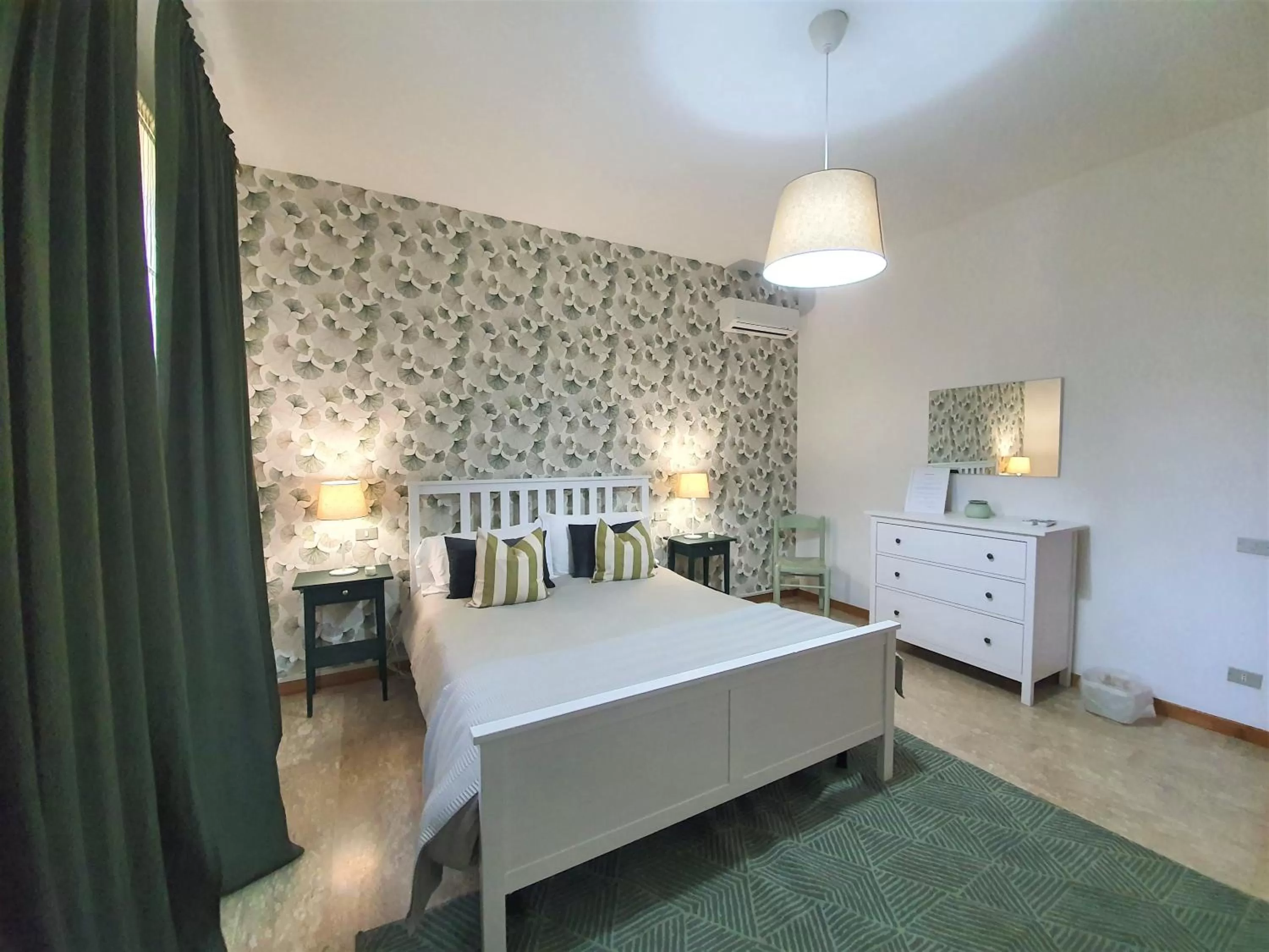 Bed in Villa Rosa - Sperlonga Vertice Rooms