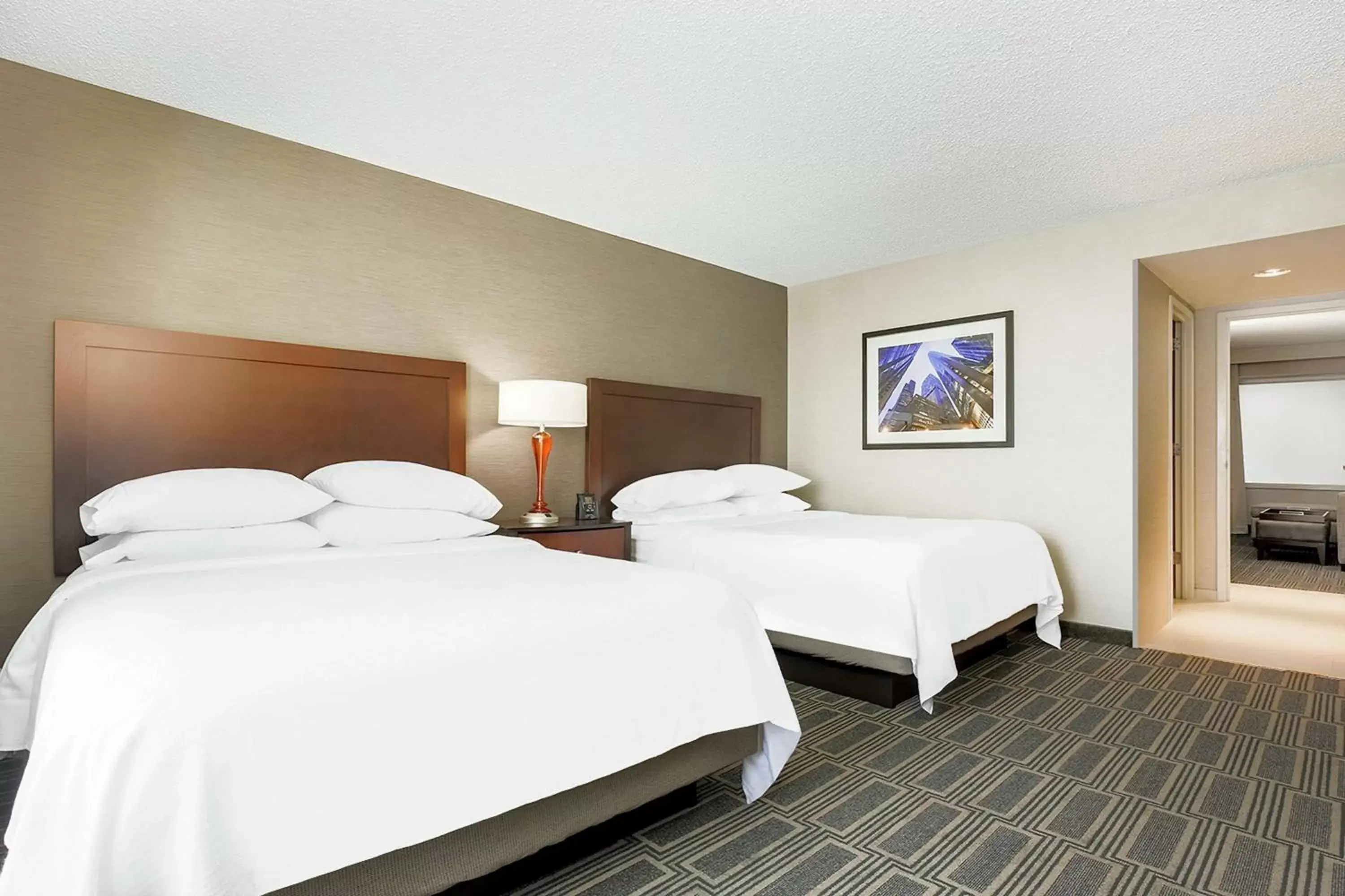 Bed in Embassy Suites by Hilton Chicago Lombard Bed in Embassy Suites by Hilton Chicago Lombard