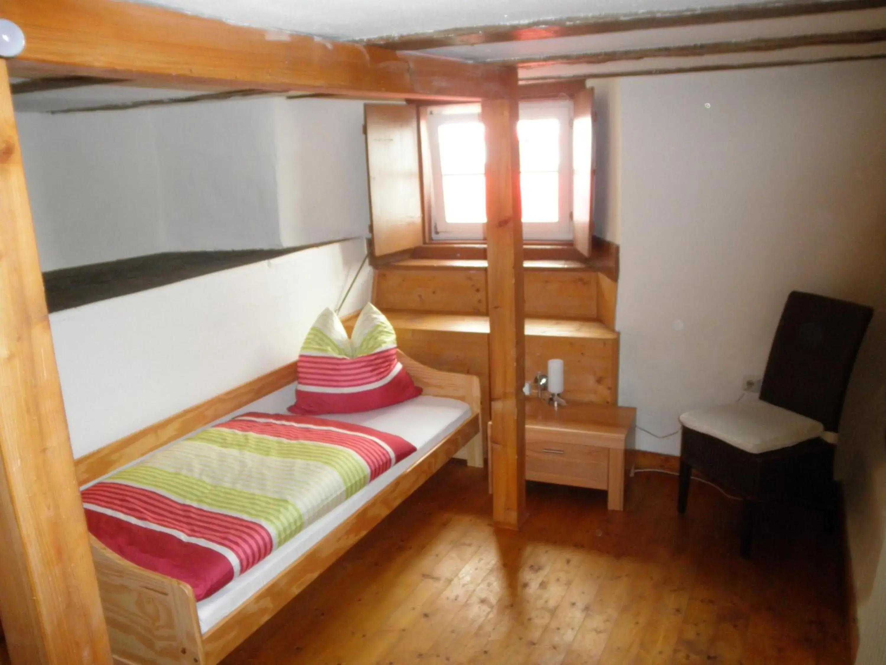 Bedroom, Bunk Bed in Altstadthaus