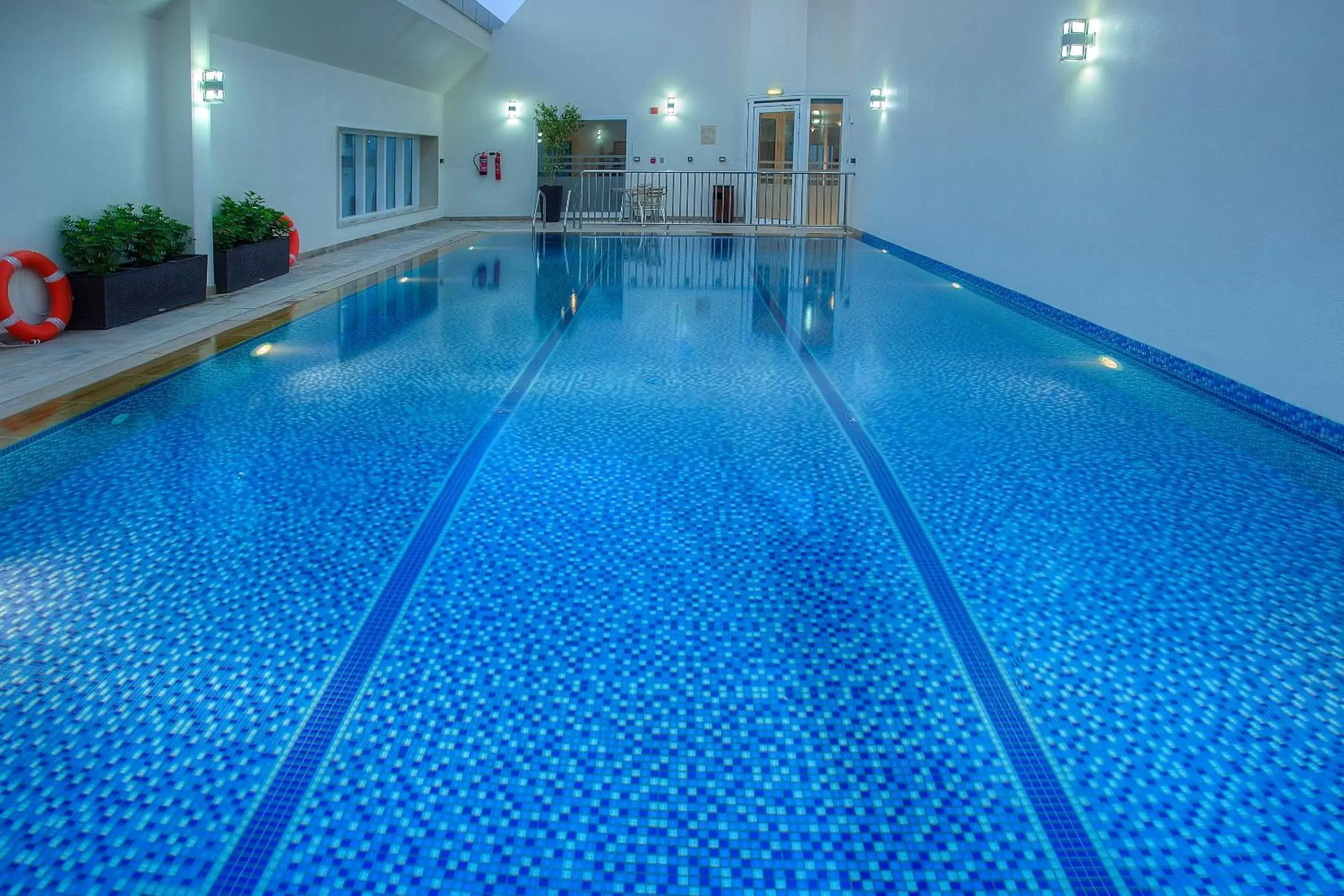 Swimming pool in Jannah Burj Al Sarab Swimming pool in Jannah Burj Al Sarab