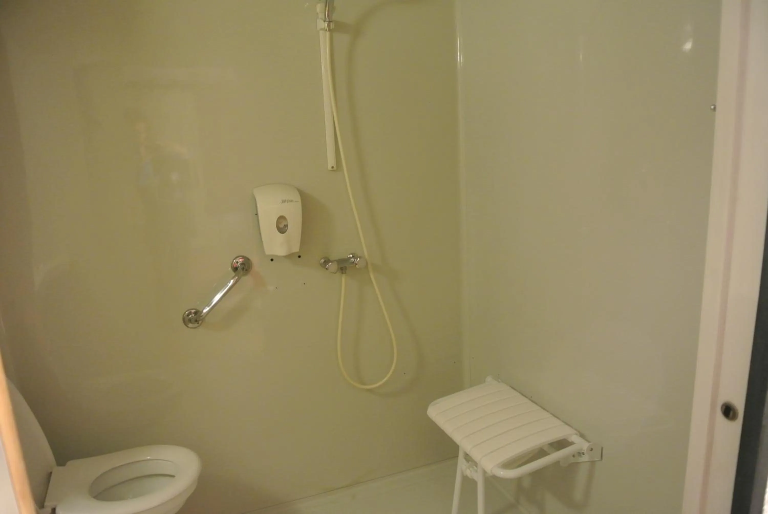 Bathroom in Premiere Classe Lyon Sud - Chasse Sur Rhône