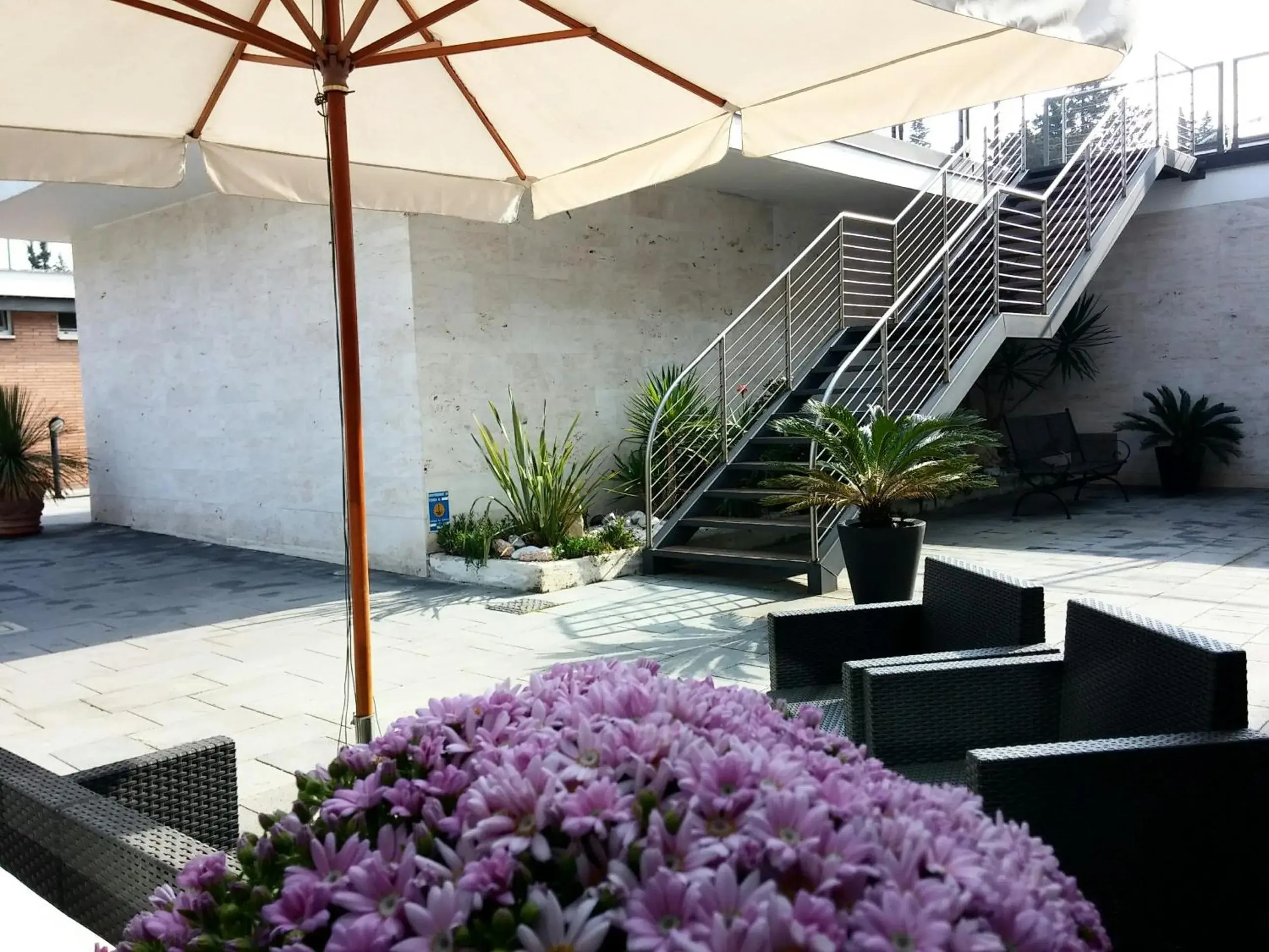 Facade/entrance in Garden Hotel