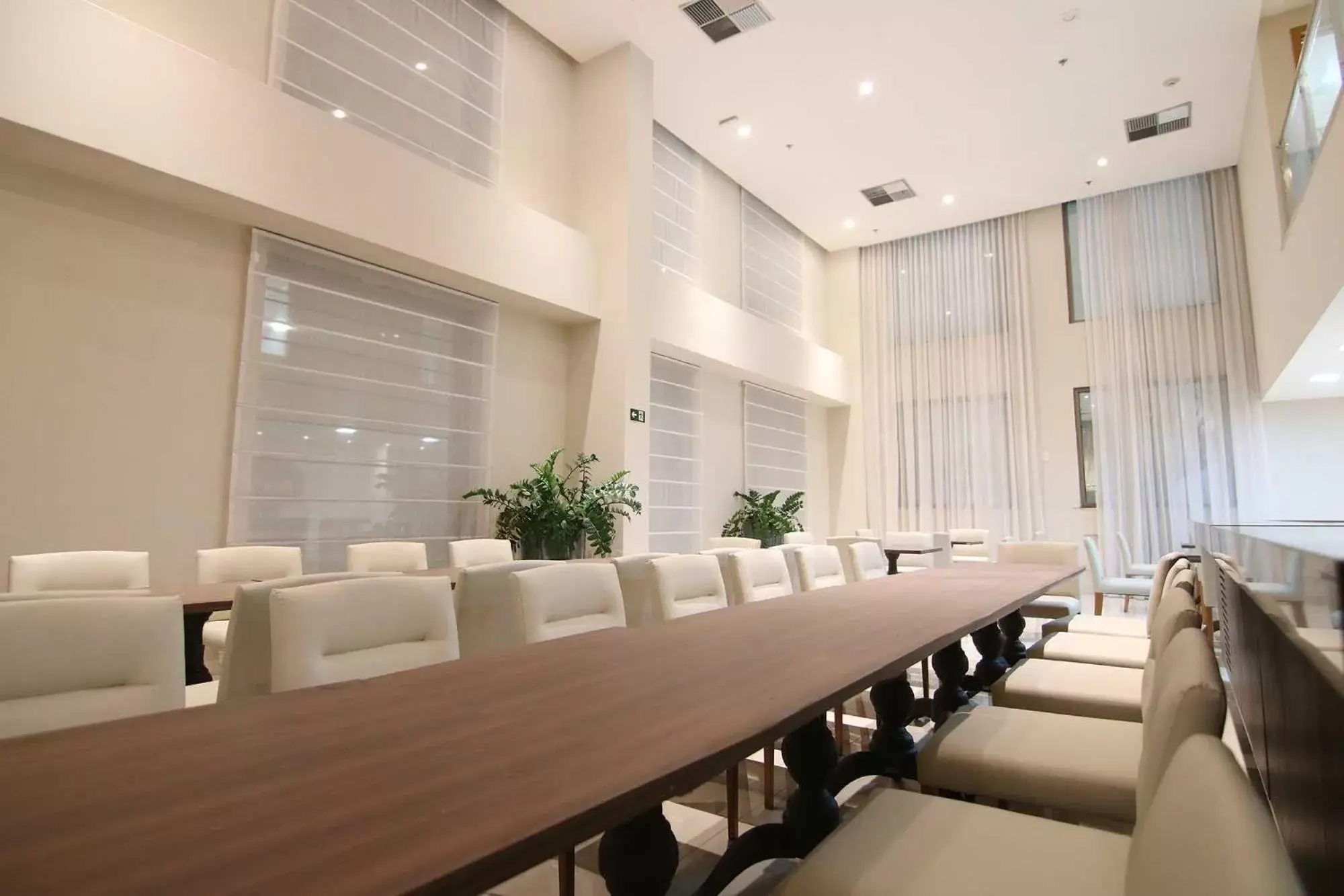 Restaurant/places to eat in Samba Linhares Restaurant/places to eat in Samba Linhares