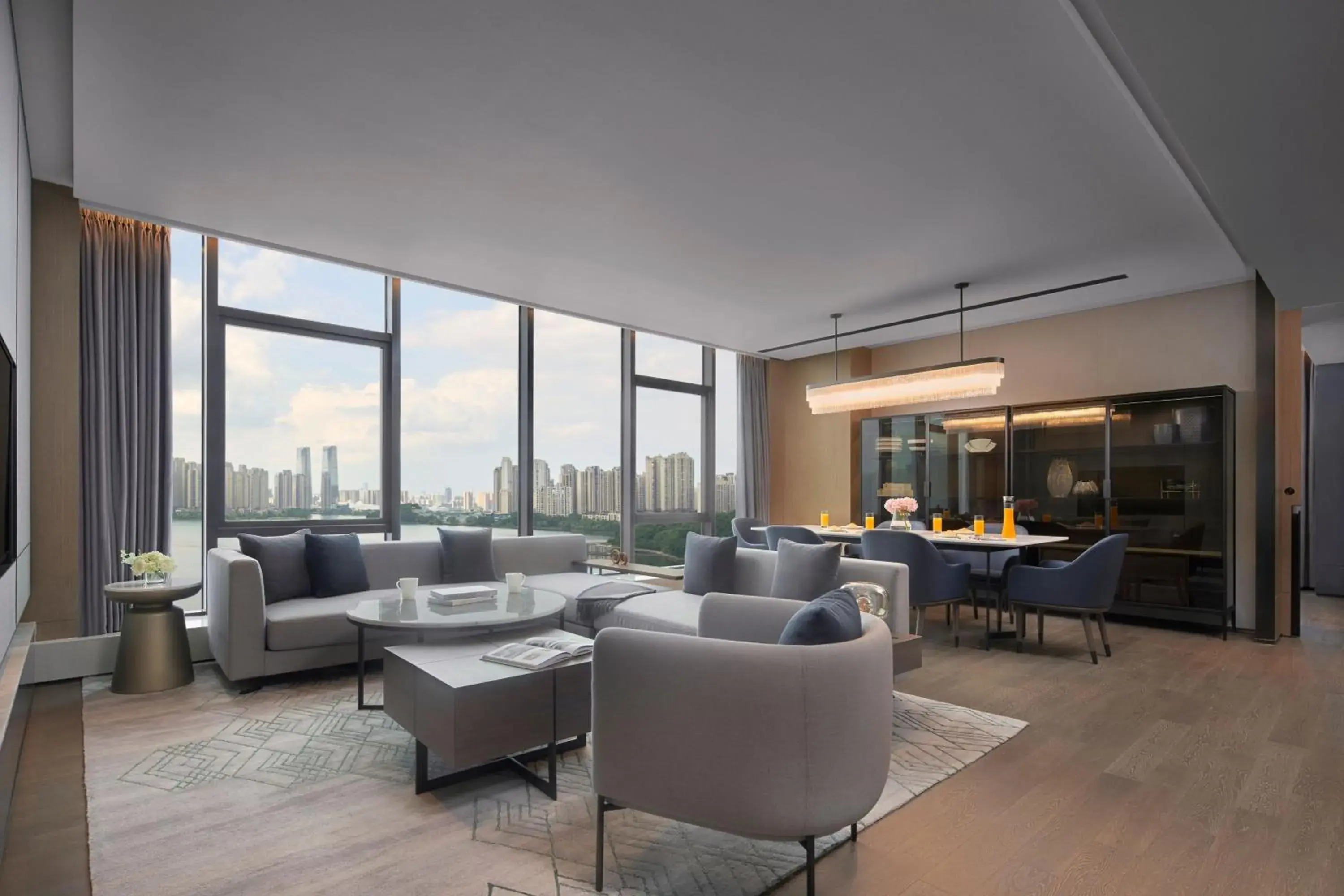 Bedroom, Seating Area in The Meixi Lake, Changsha Marriott Executive Apartments