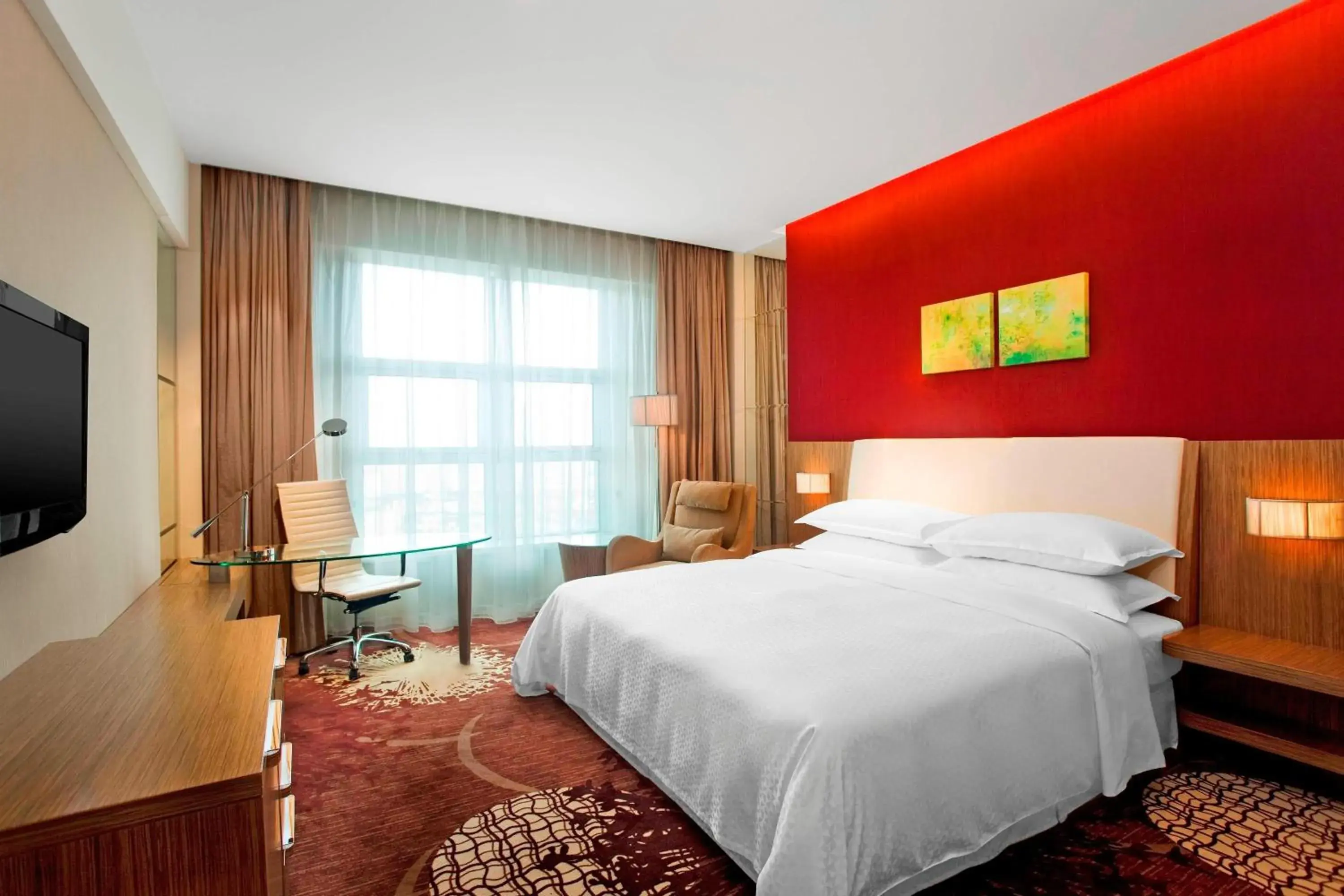 Photo of the whole room, Bed in Four Points by Sheraton Qingdao, Chengyang