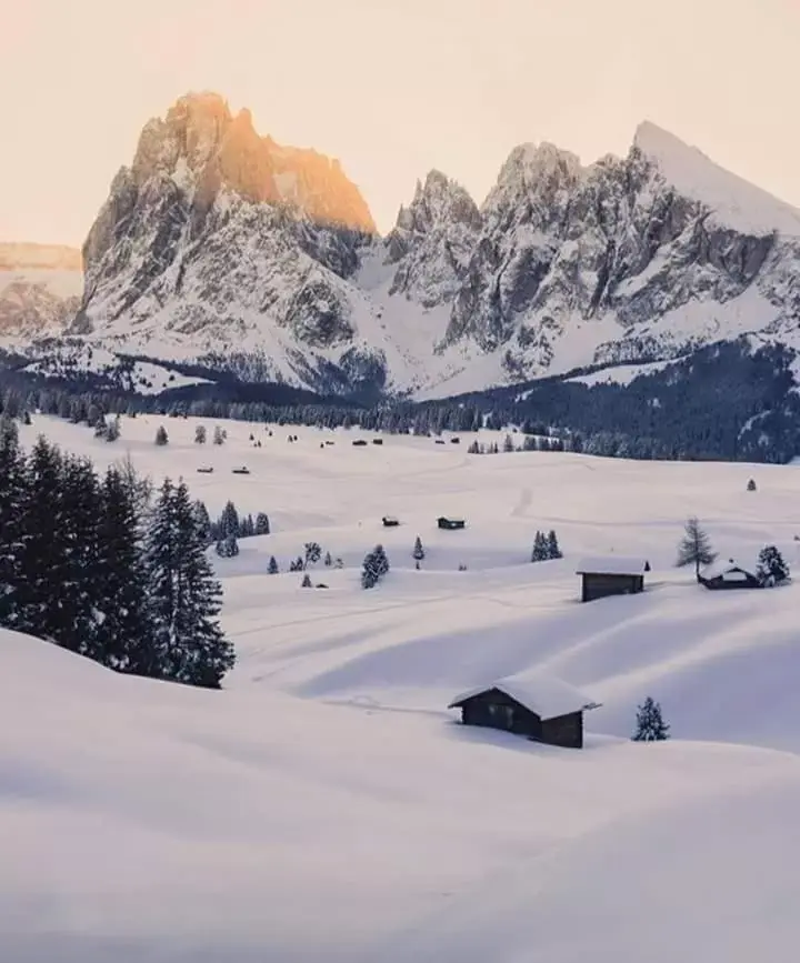 Natural landscape, Winter in Villa Rier