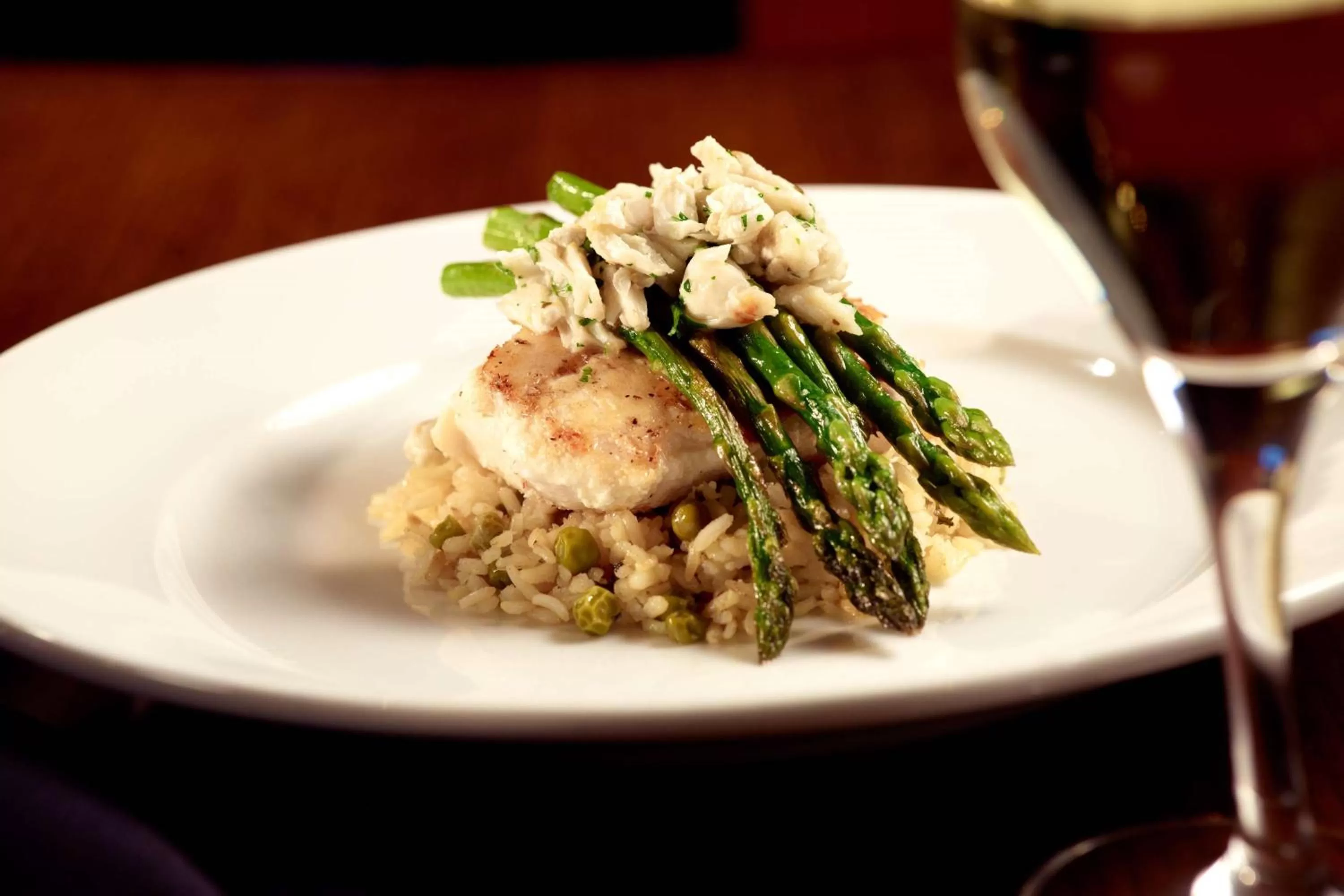 Restaurant/places to eat in Sonesta Nashville Airport