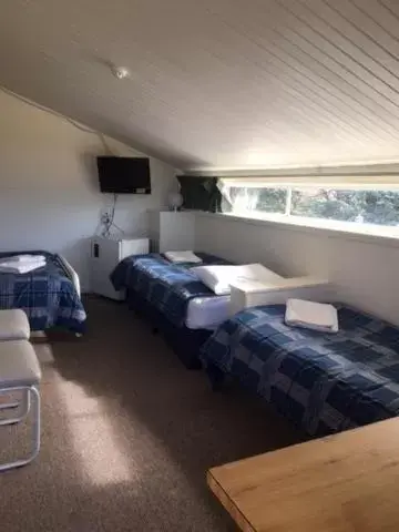 Bed in Kookaburra Lodge