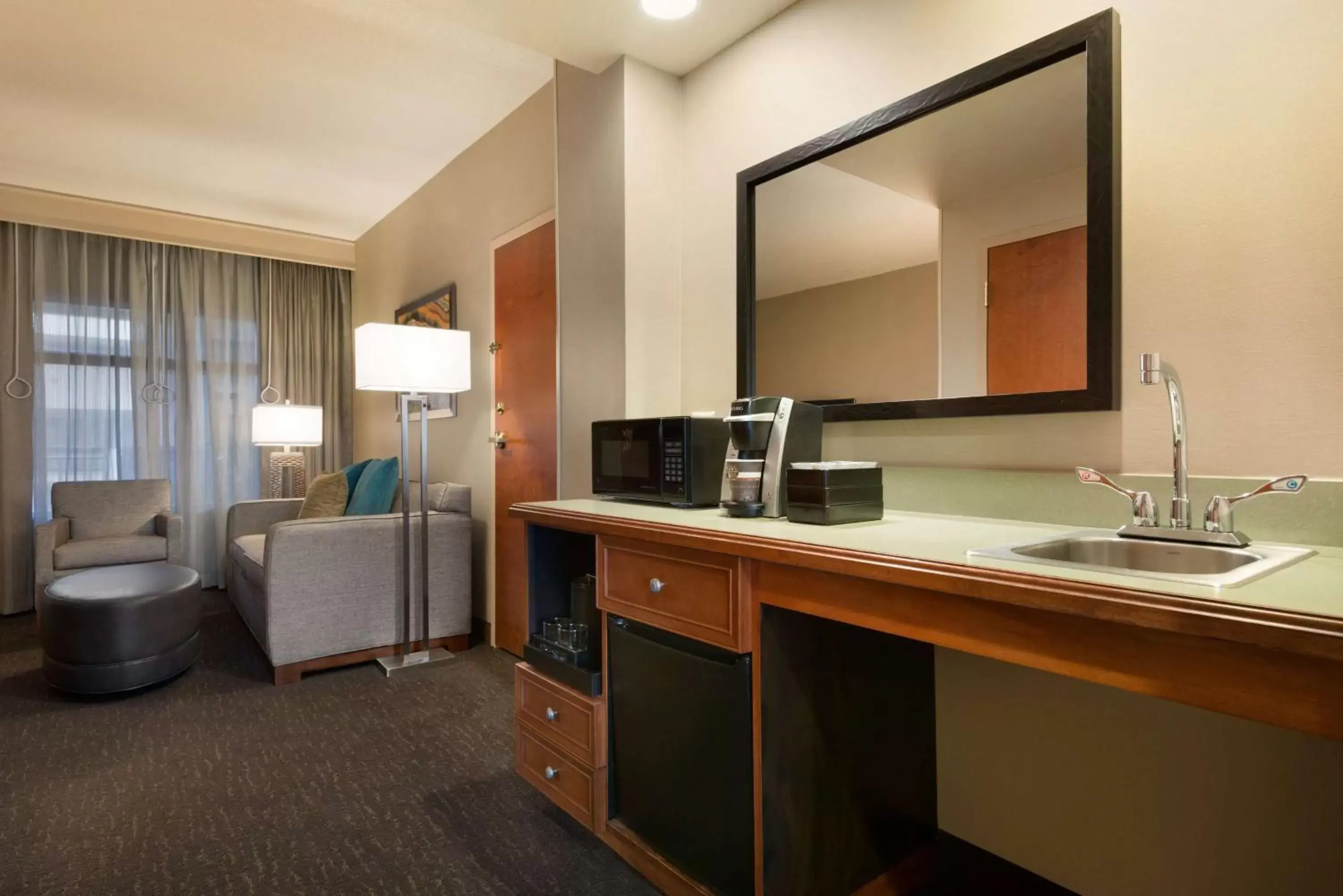 Other, Kitchen/Kitchenette in Embassy Suites by Hilton Nashville South Cool Springs