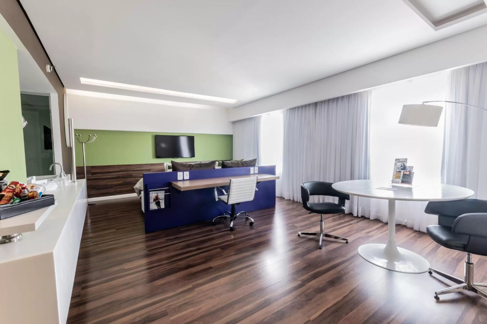 Restaurant/places to eat in Mercure Sao Jose dos Campos