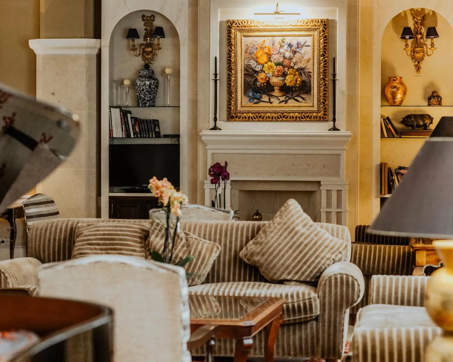 Seating area in Hotel Cándido