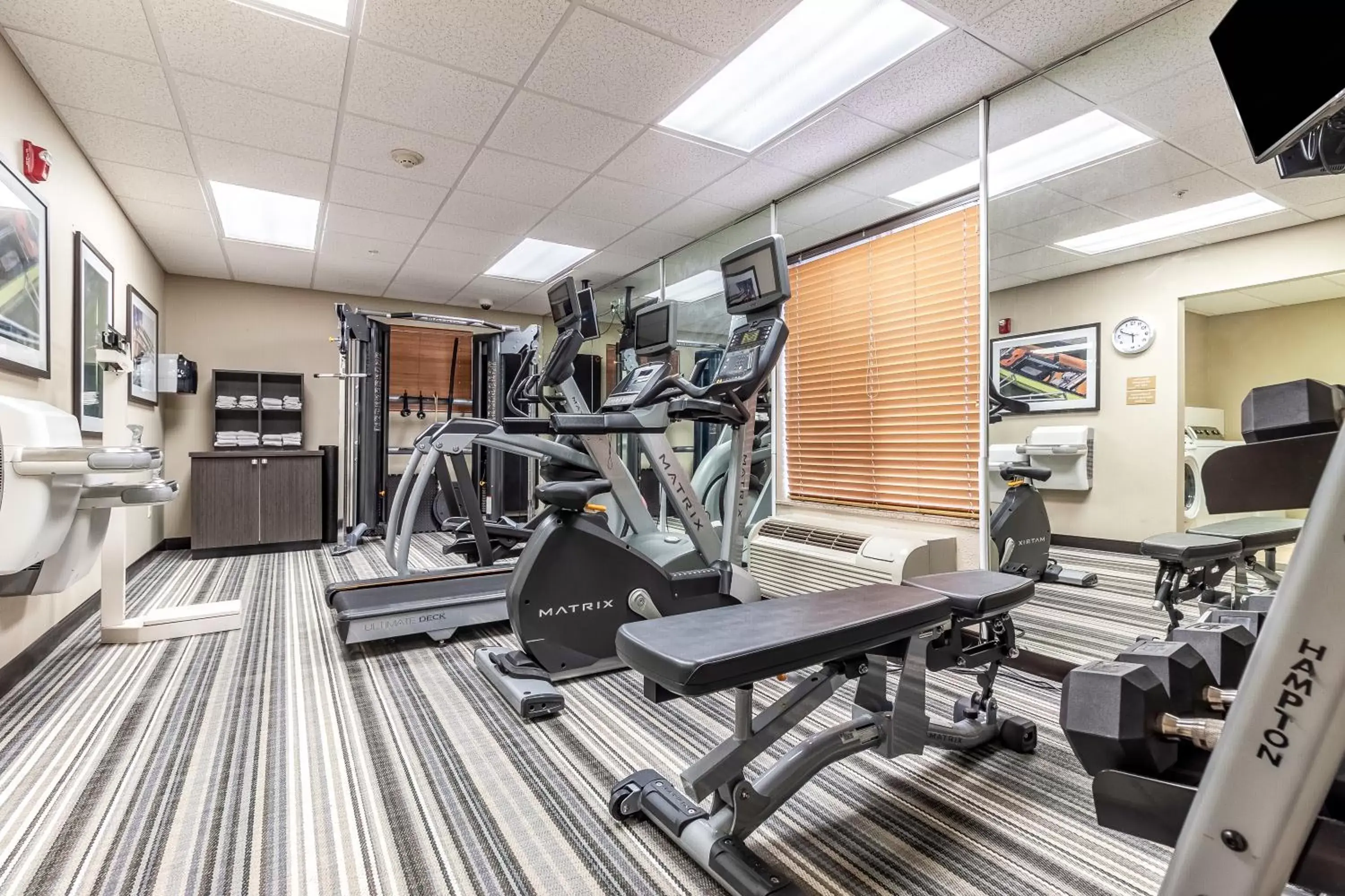 Fitness centre/facilities, Fitness Center/Facilities in Candlewood Suites Lincoln, an IHG Hotel