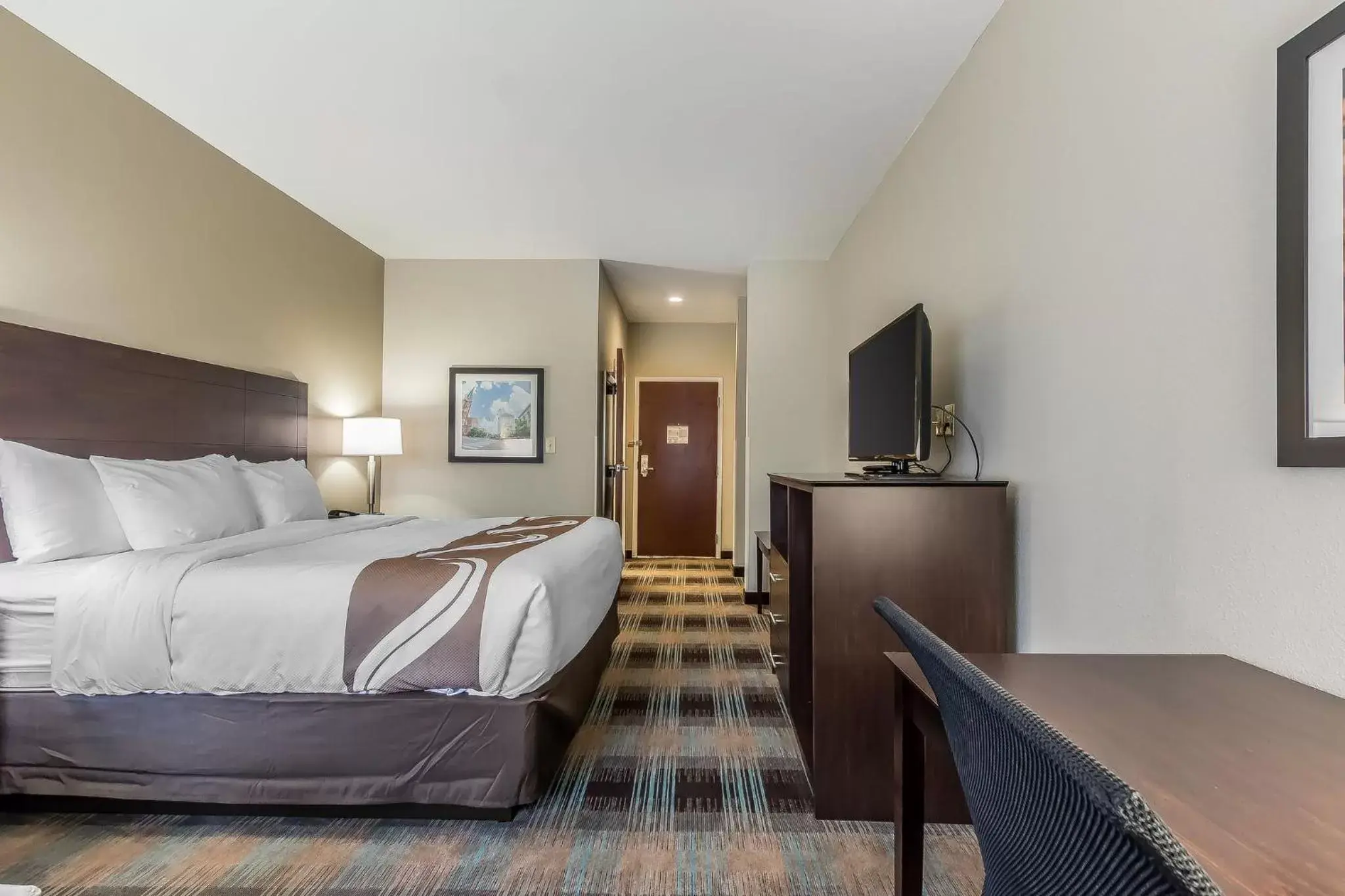 Photo of the whole room, Bed in Quality Inn Pleasant View Photo of the whole room, Bed in Quality Inn Pleasant View