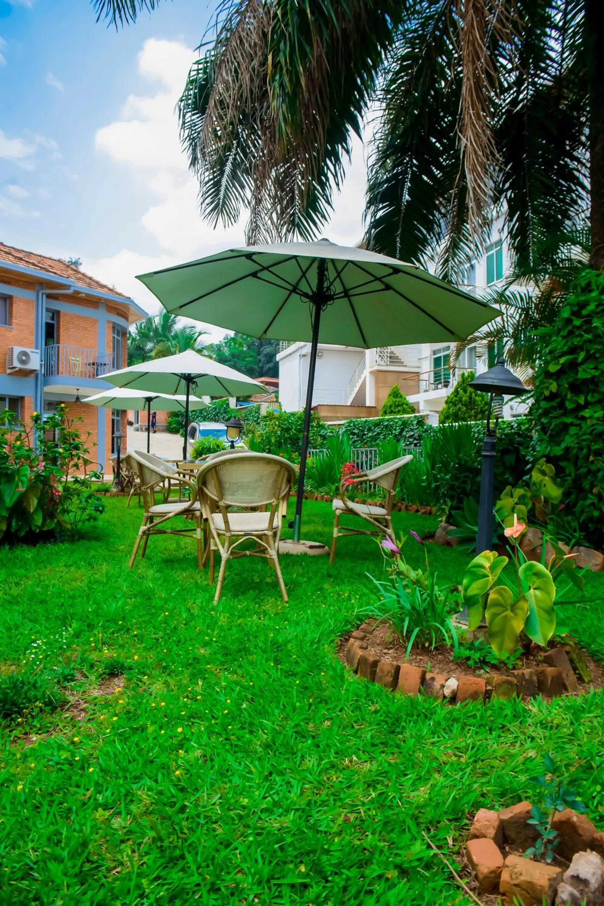 Garden in One Click Hotel