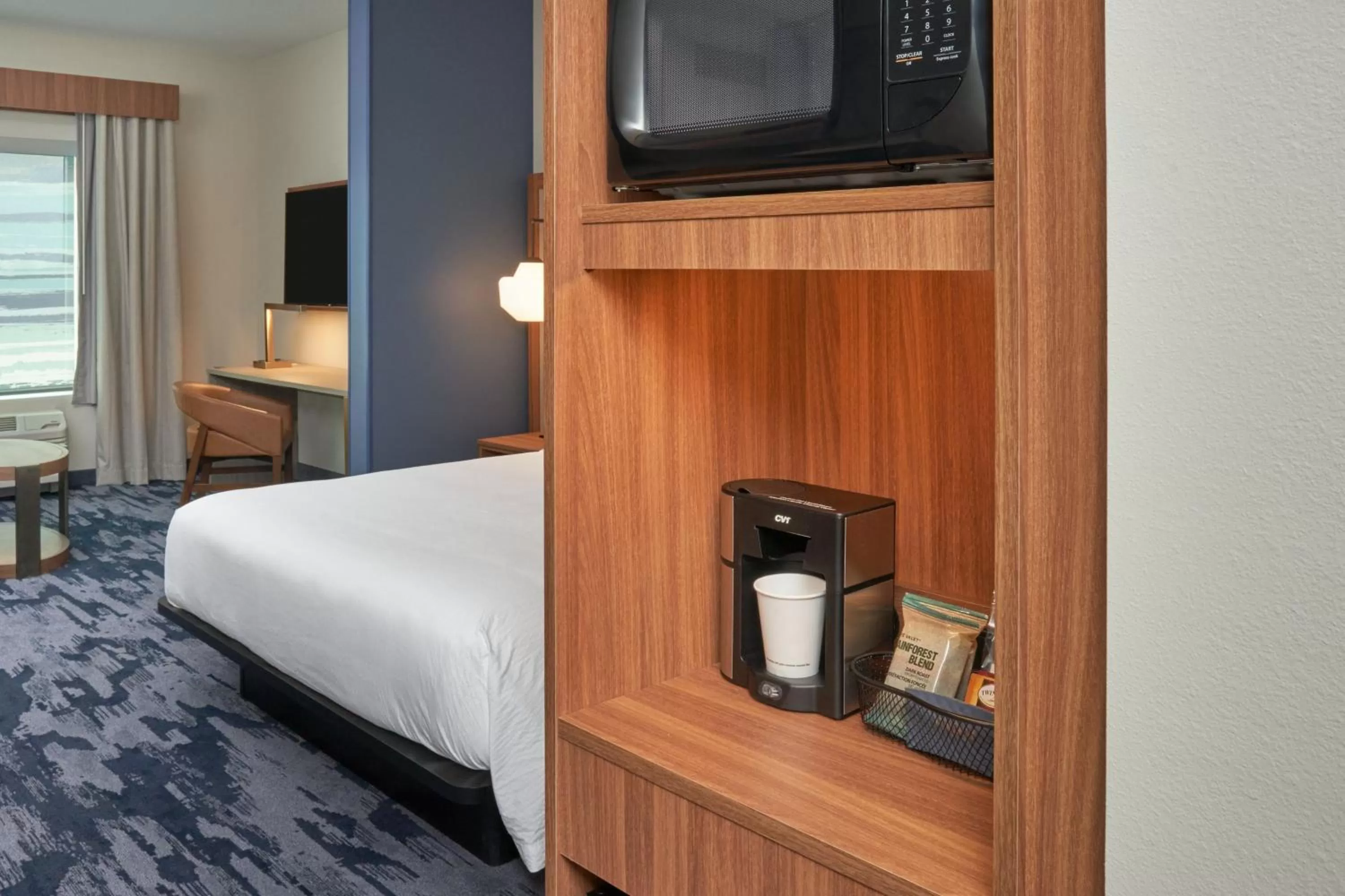 Photo of the whole room, Bed in Fairfield by Marriott Inn & Suites West Palm Beach