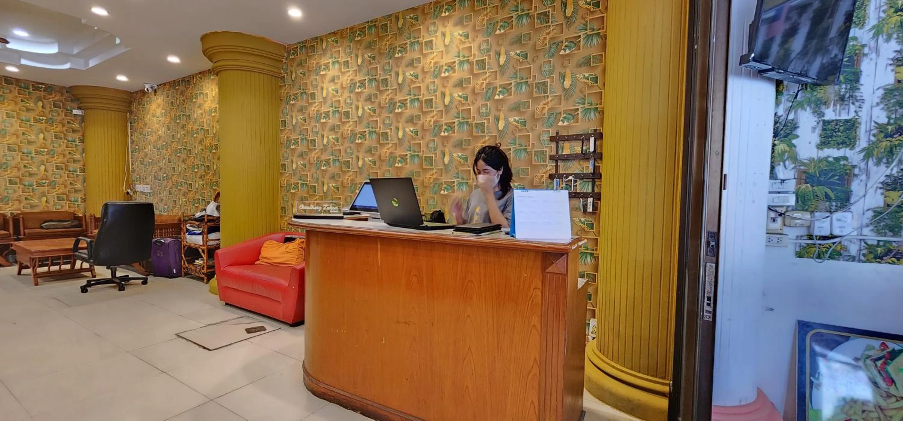 Lobby or reception in Royal Sweet Hotel