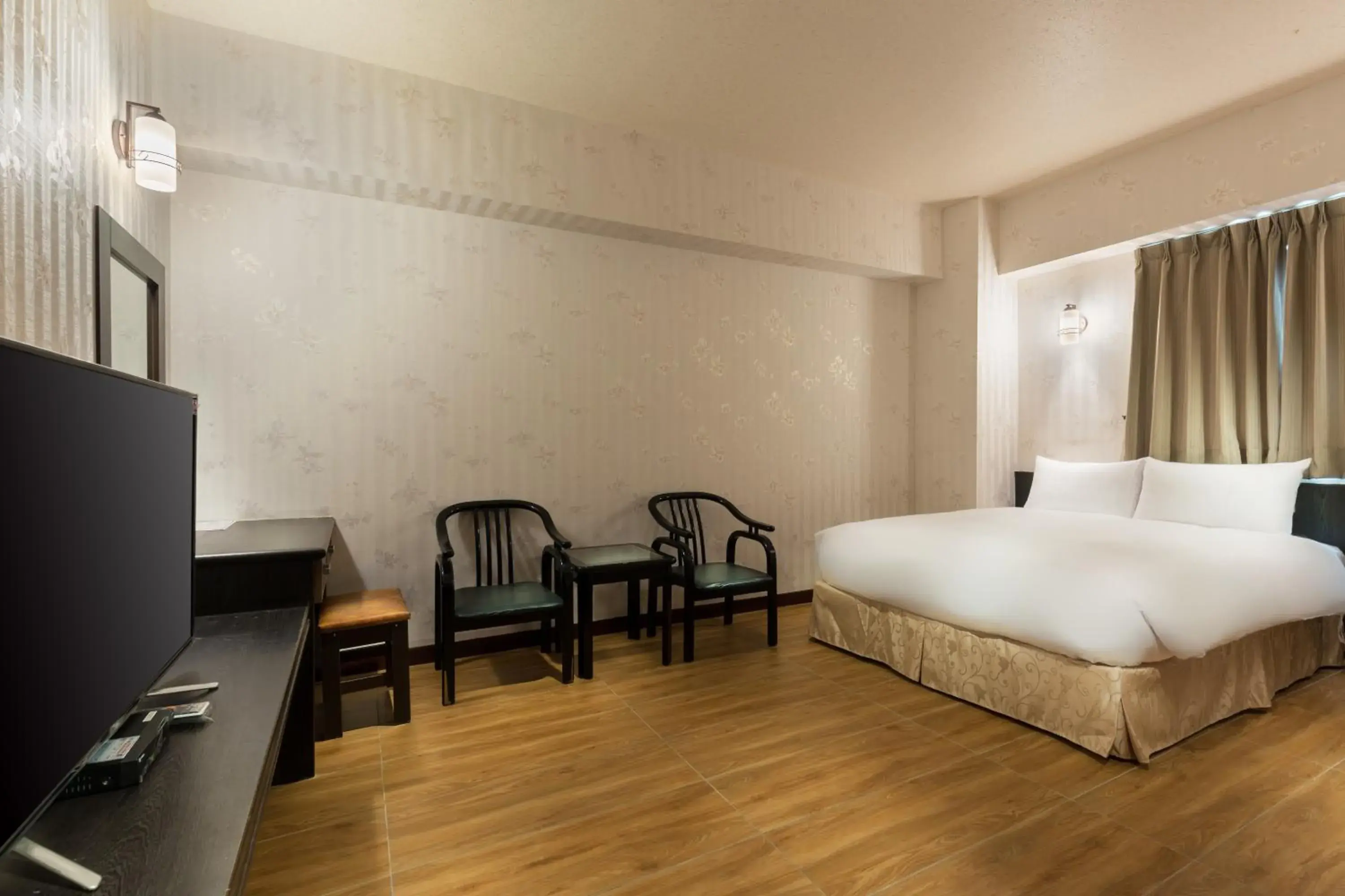 Bedroom, Bed in Lishin Hotel Bedroom, Bed in Lishin Hotel