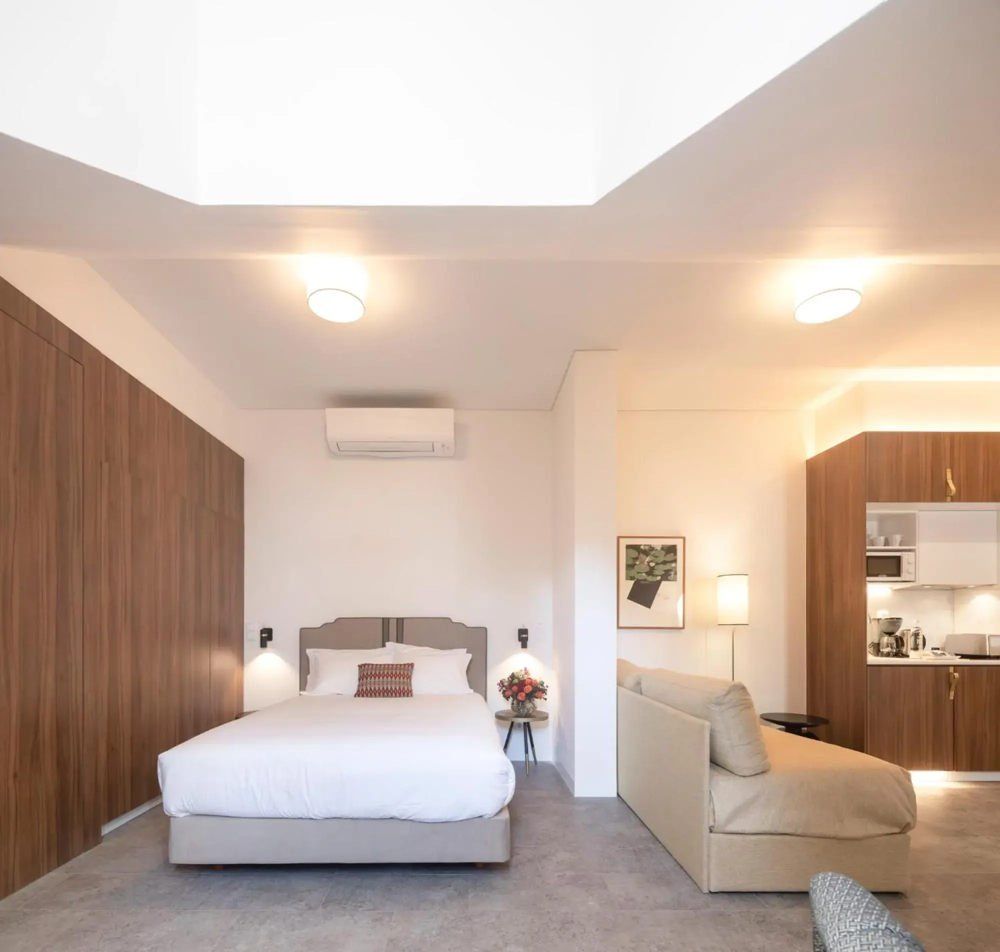 Photo of the whole room, Bed in Lisbon Serviced Apartments - Avenida Photo of the whole room, Bed in Lisbon Serviced Apartments - Avenida