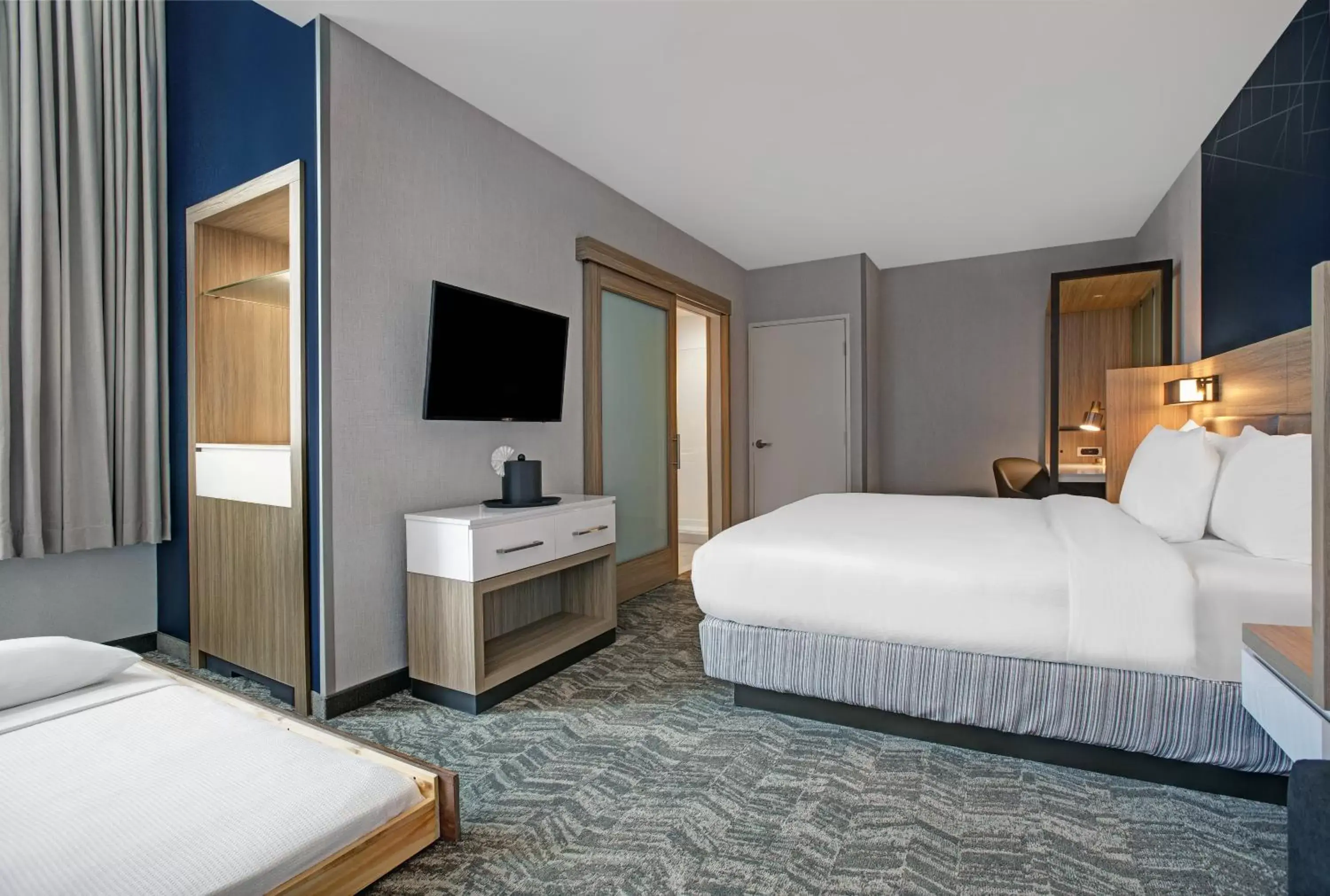 Bed in SpringHill Suites by Marriott Franklin Cool Springs